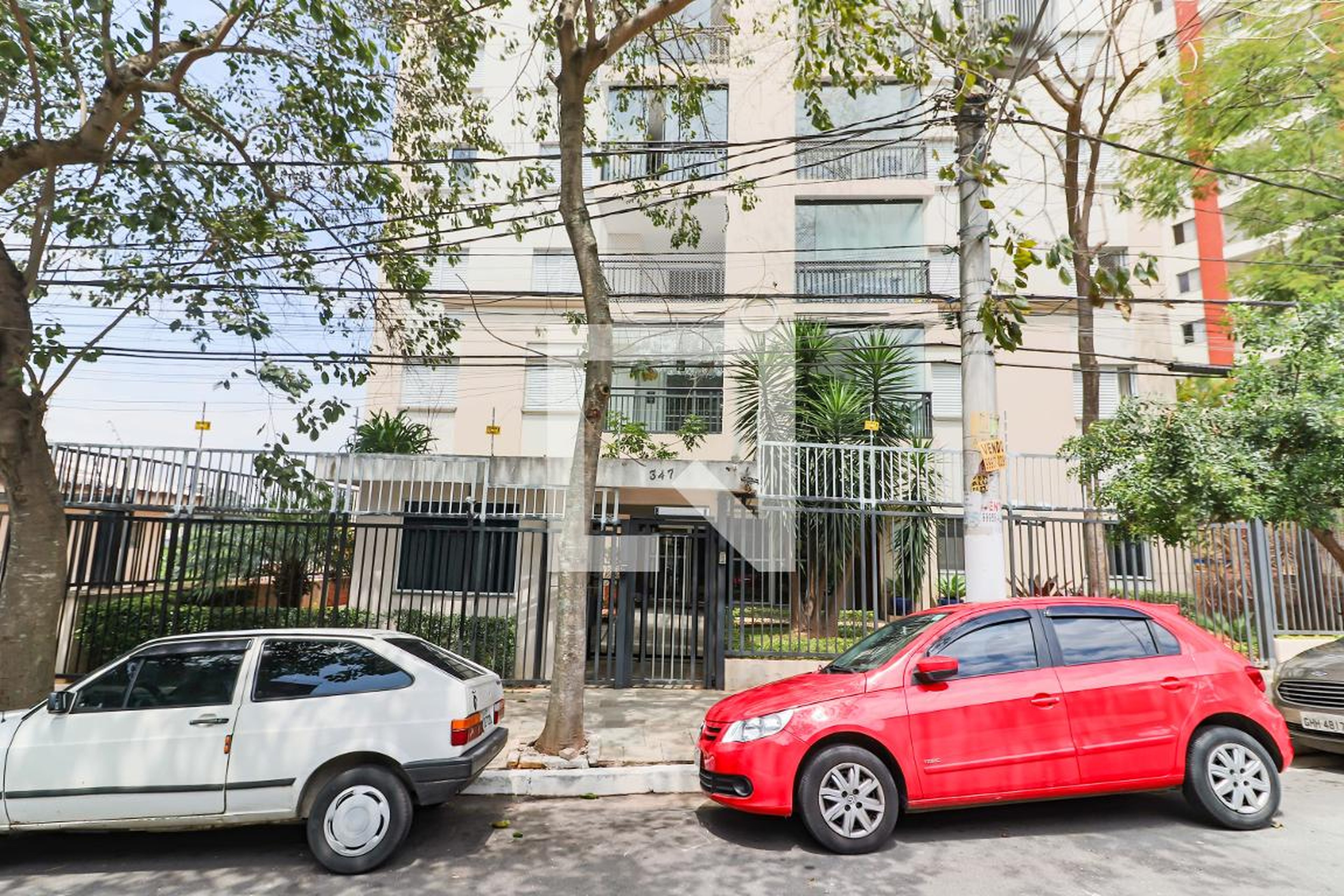 Fachada do Condomínio Condomínio Arbos Butantã