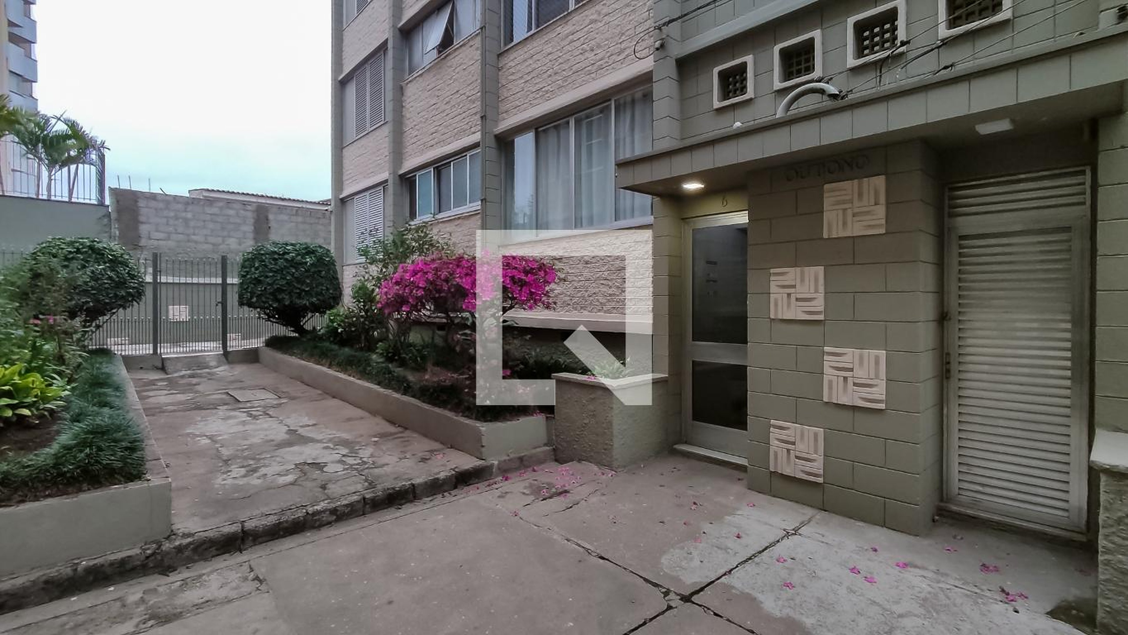 Hall - Edifício Central Parque Lapinha