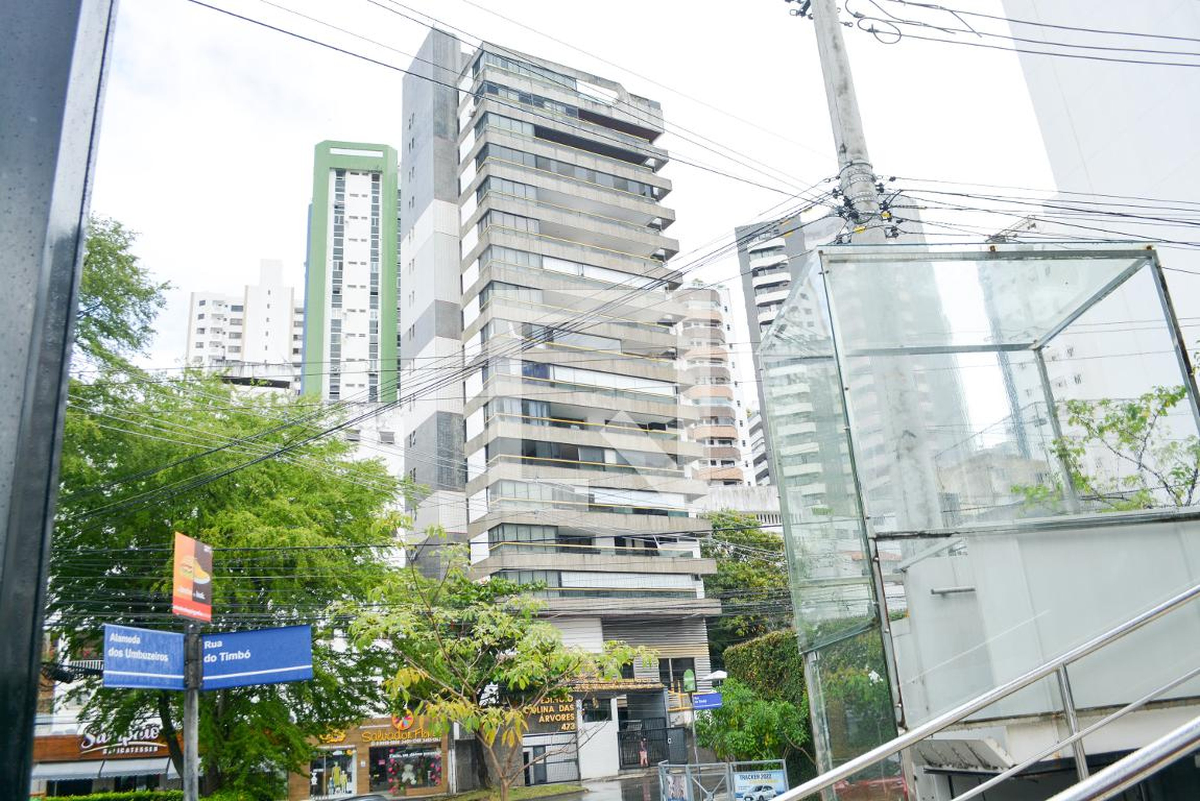 Fachada do Prédio Condomínio em Rua Várzea de Santo Antônio, 273
