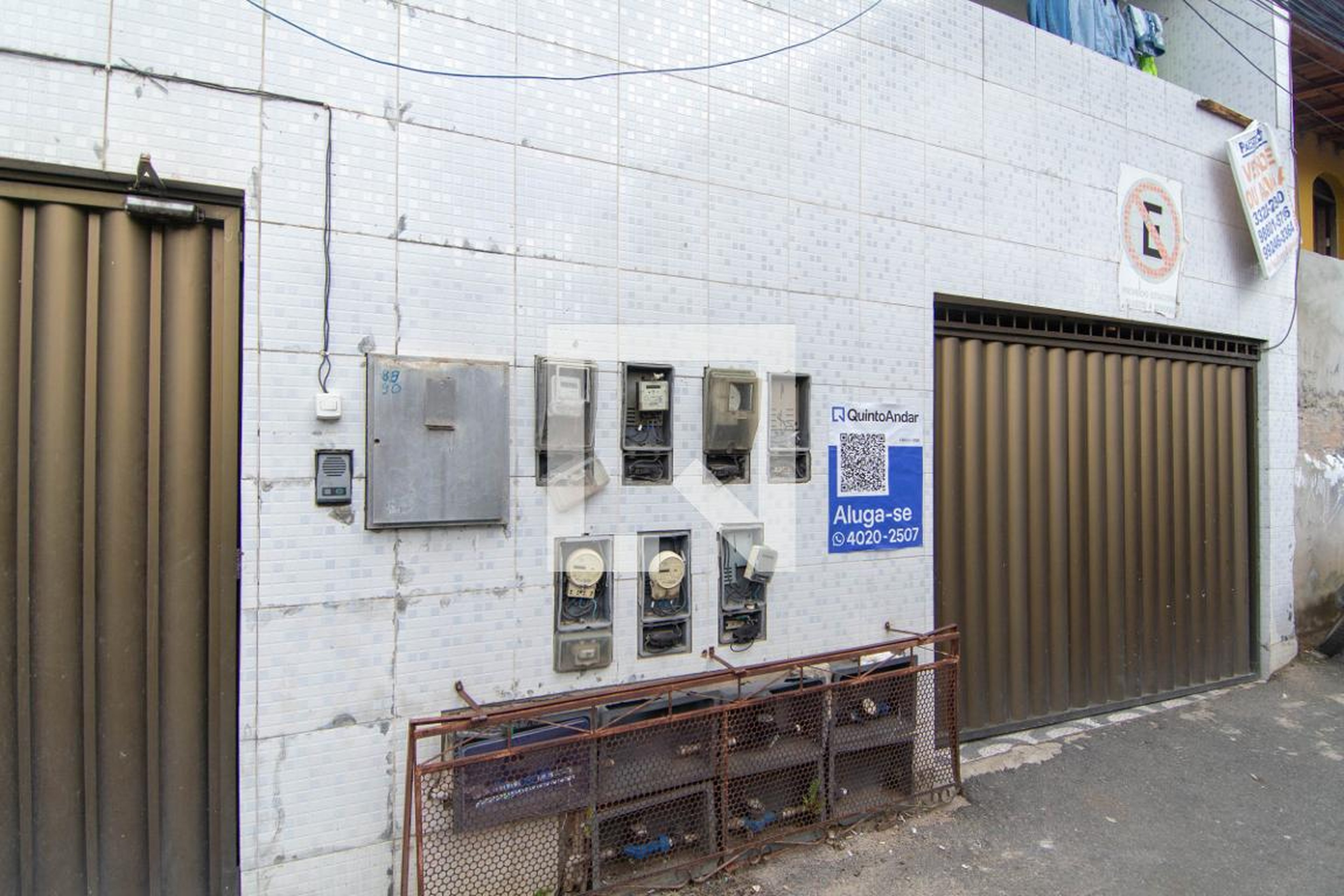 Fachada do Prédio Condomínio em Rua São Fernando, 20