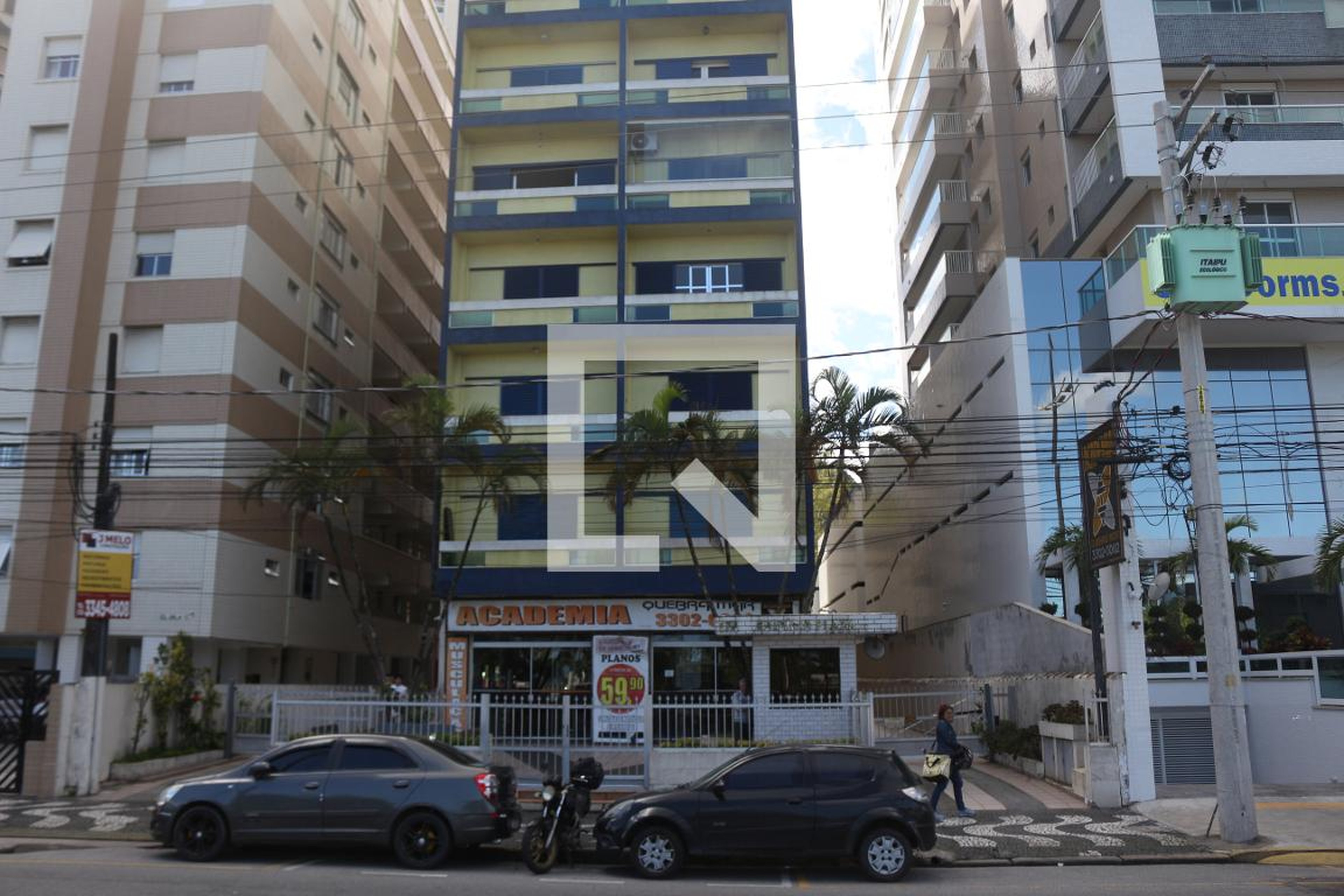 Fachada do Prédio Condomínio Plaza