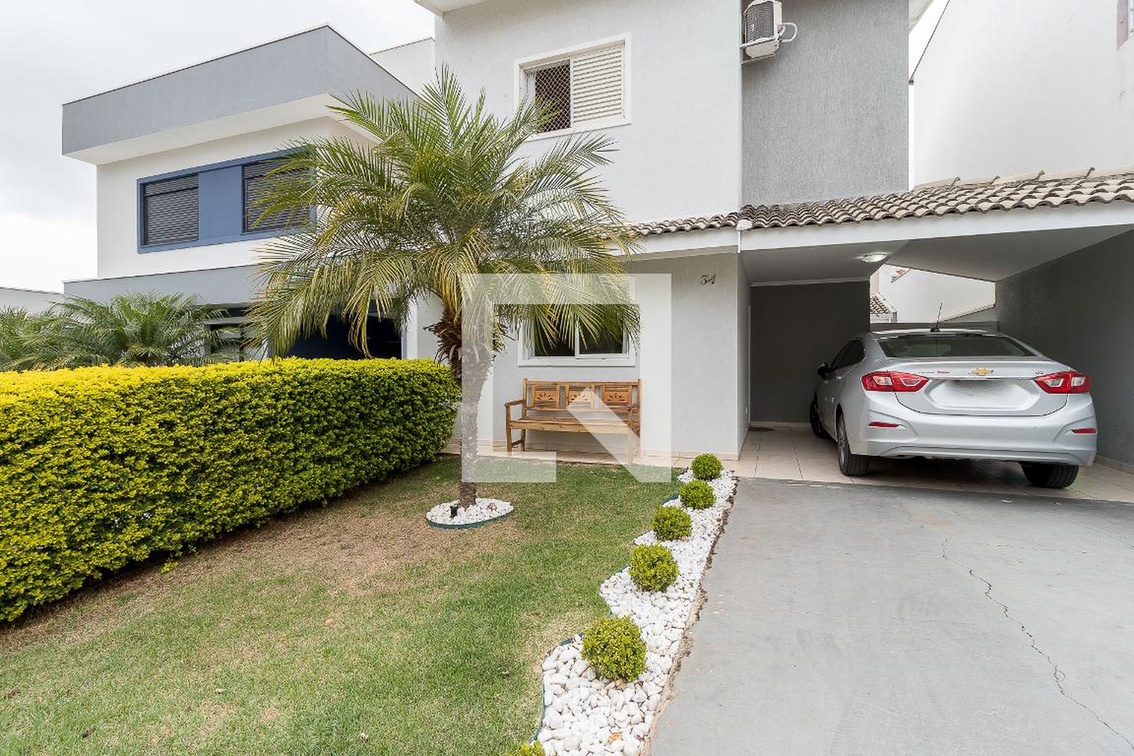 Fachada Condomínio em Rua Sinésio Poli, 184