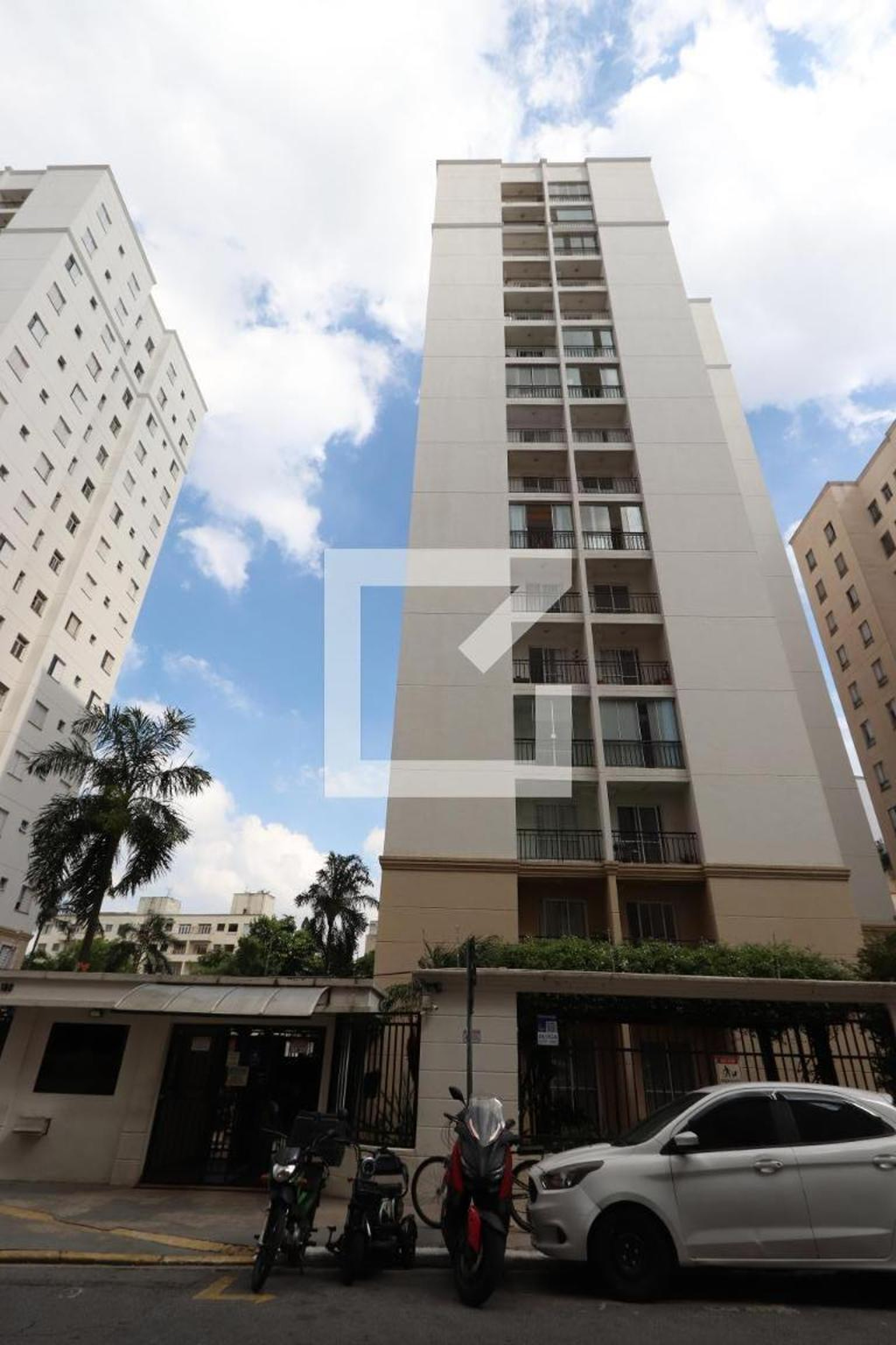 Fachada do Prédio Residencial Central Home