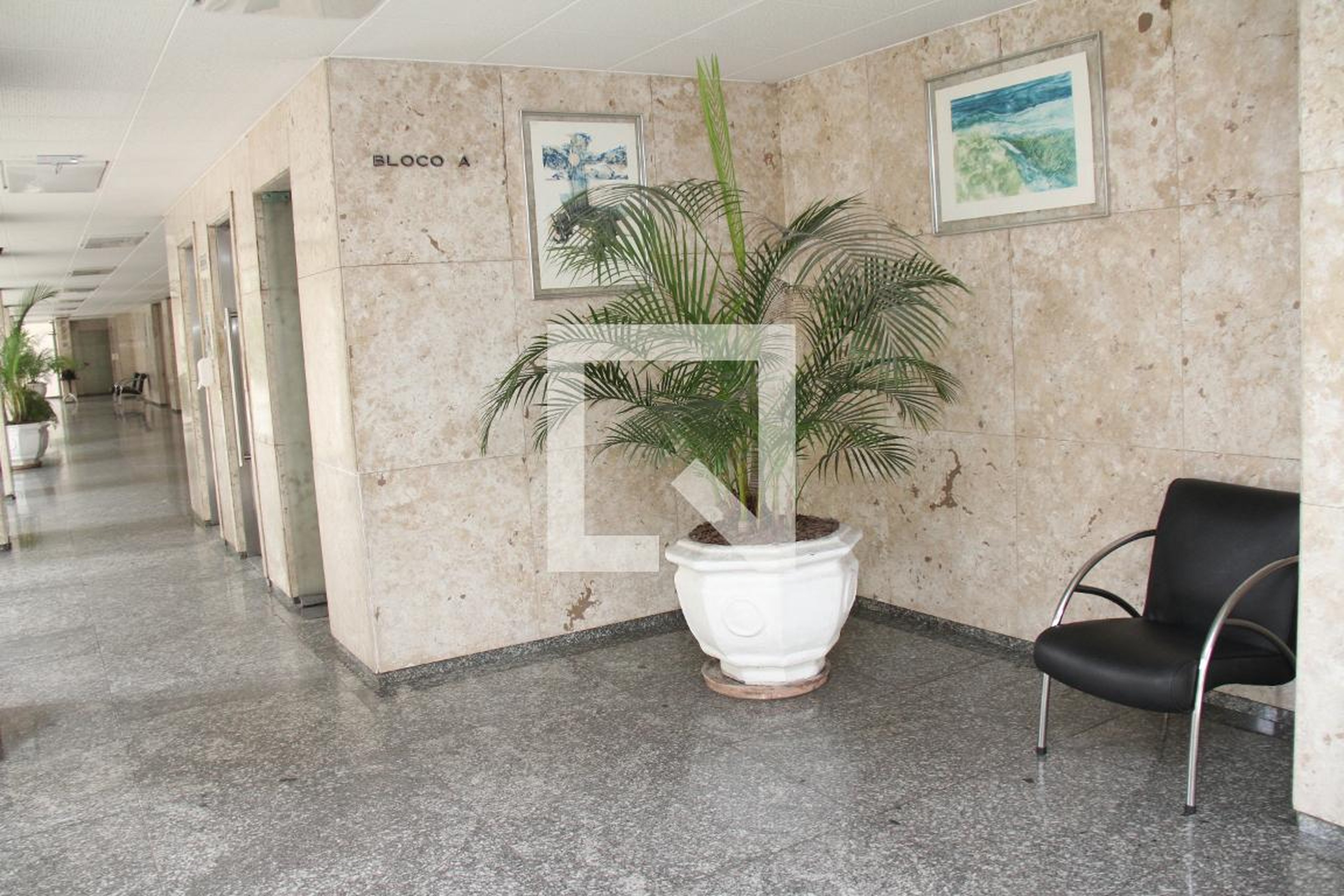 Hall social - Edifício Barros Vianna