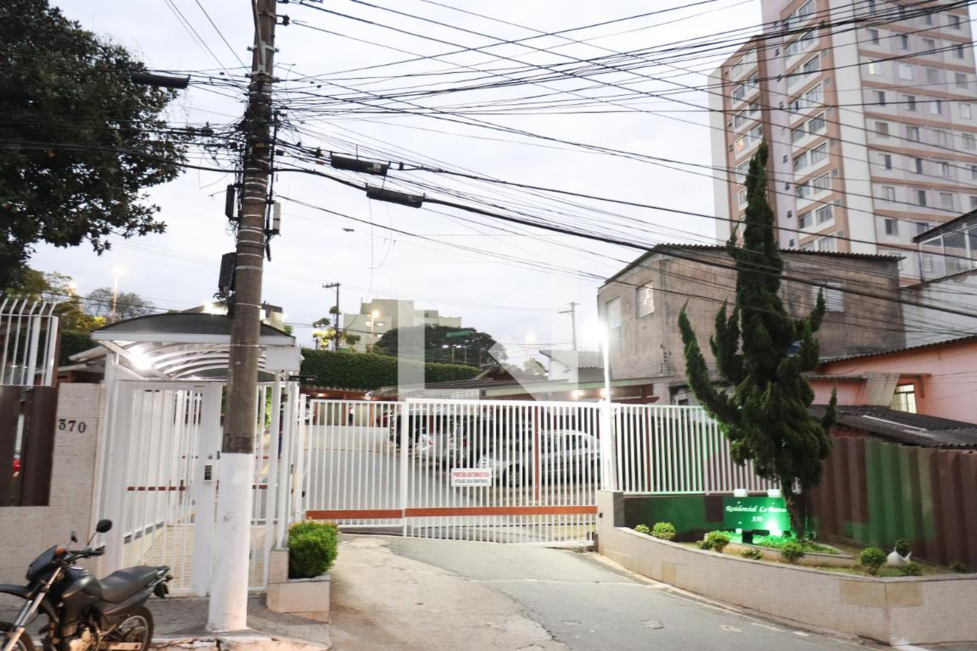 Fachada do Condomínio Condomínio Le Breton - Alto do Jabaquara