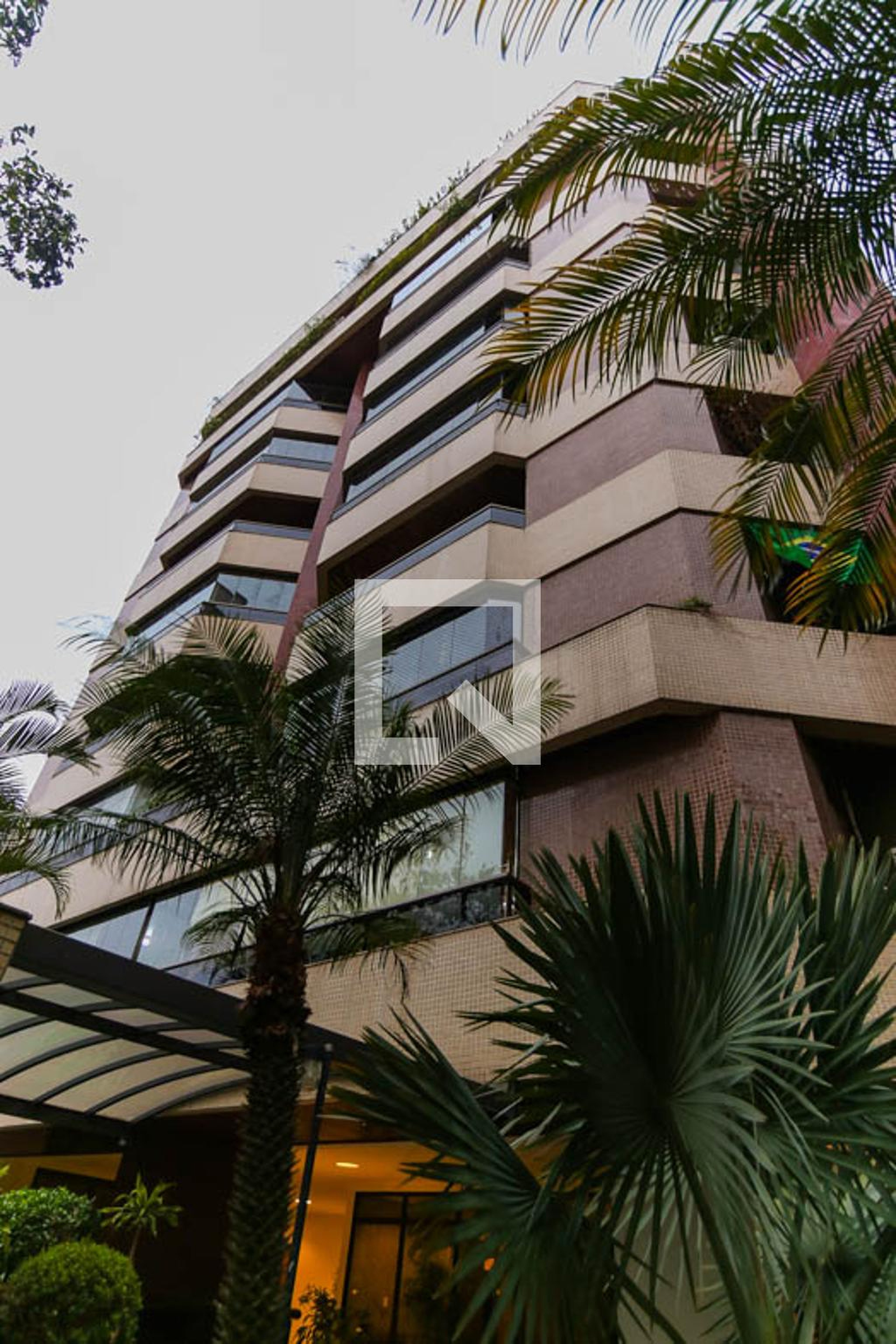 Fachada Condomínio Azaléia