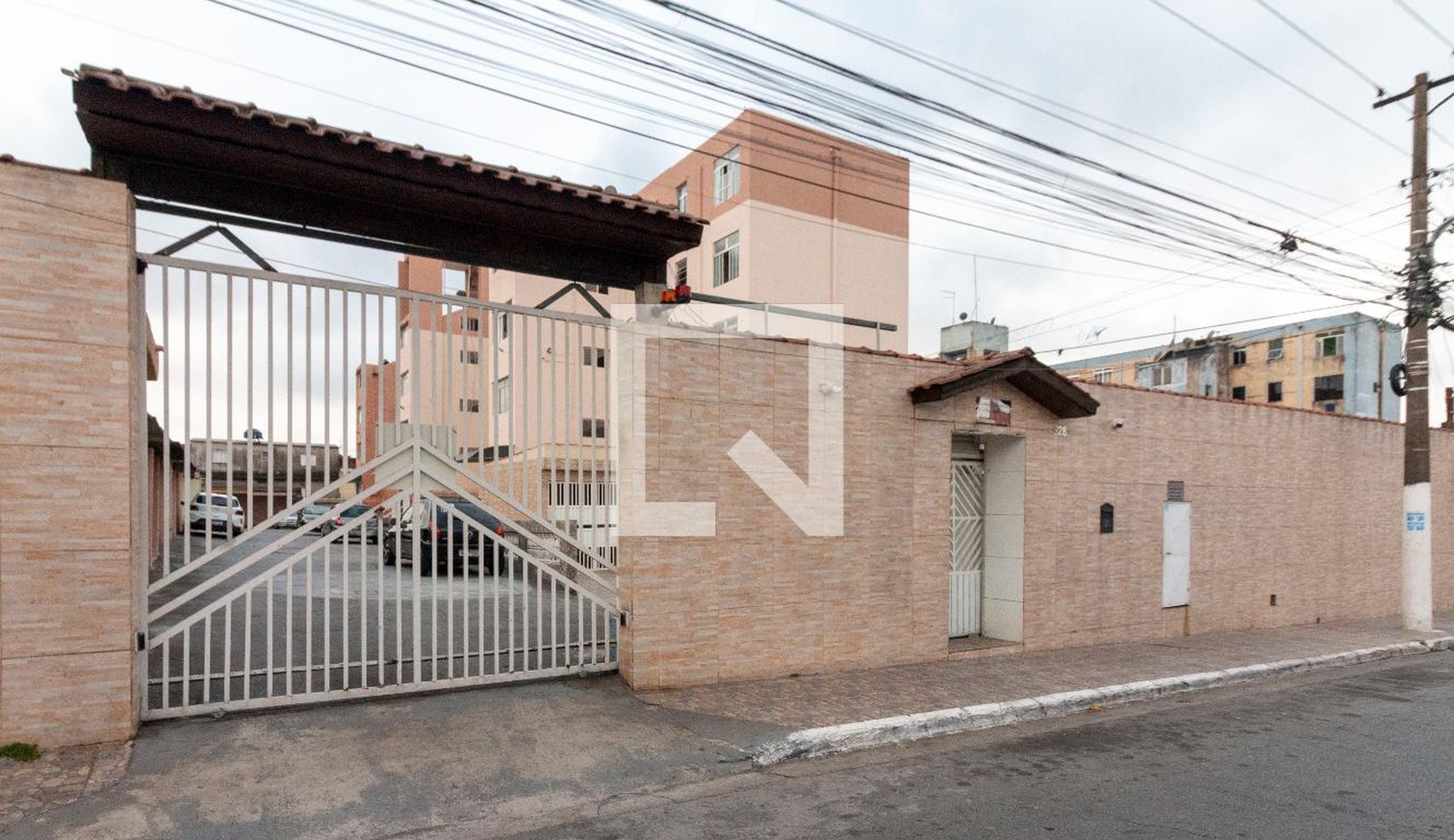 Fachada Condomínio Buritis V