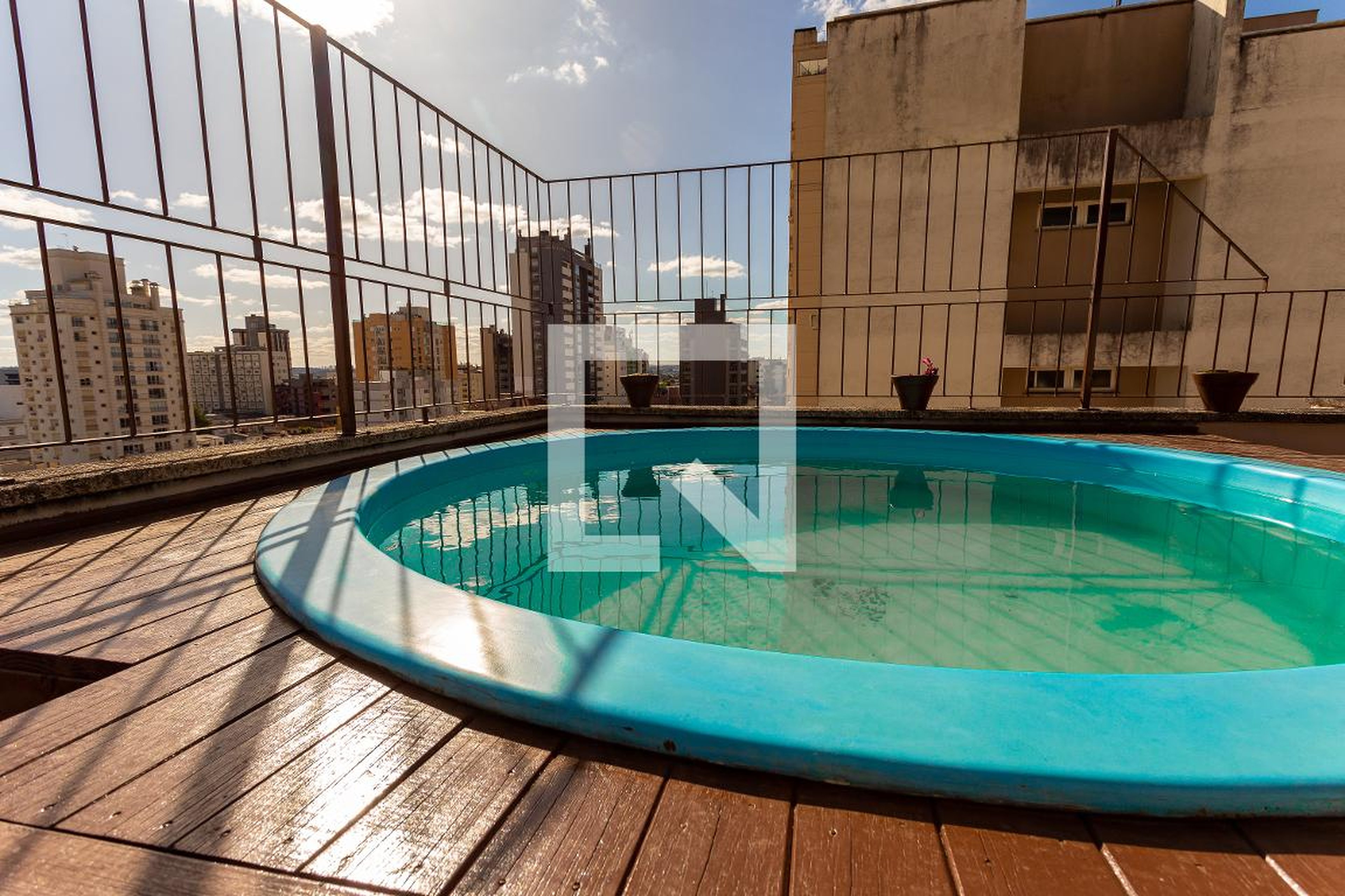 Piscina - Edifício Residencial Sawaya