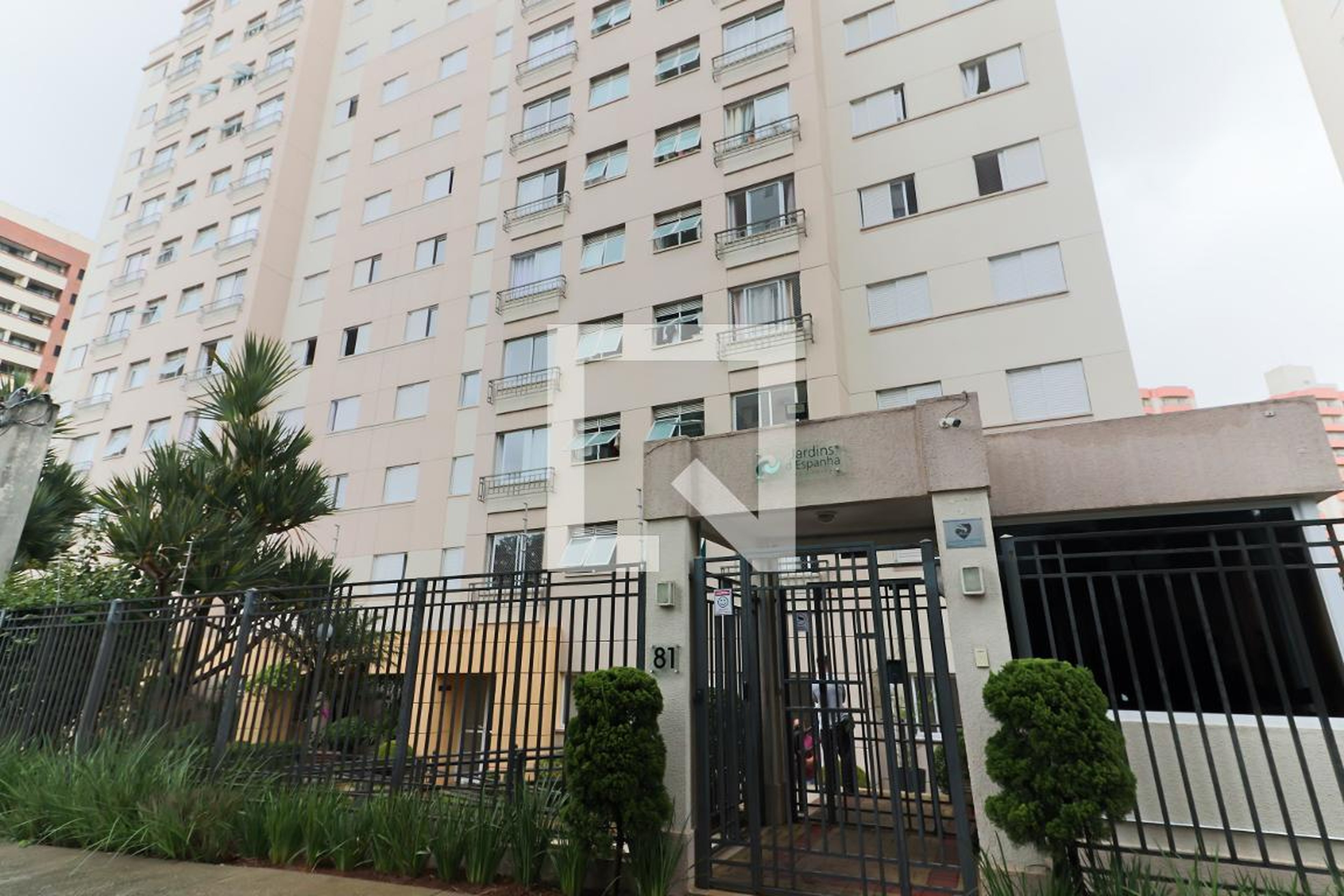 Fachada do Condomínio Condomínio Jardins D'Espanha