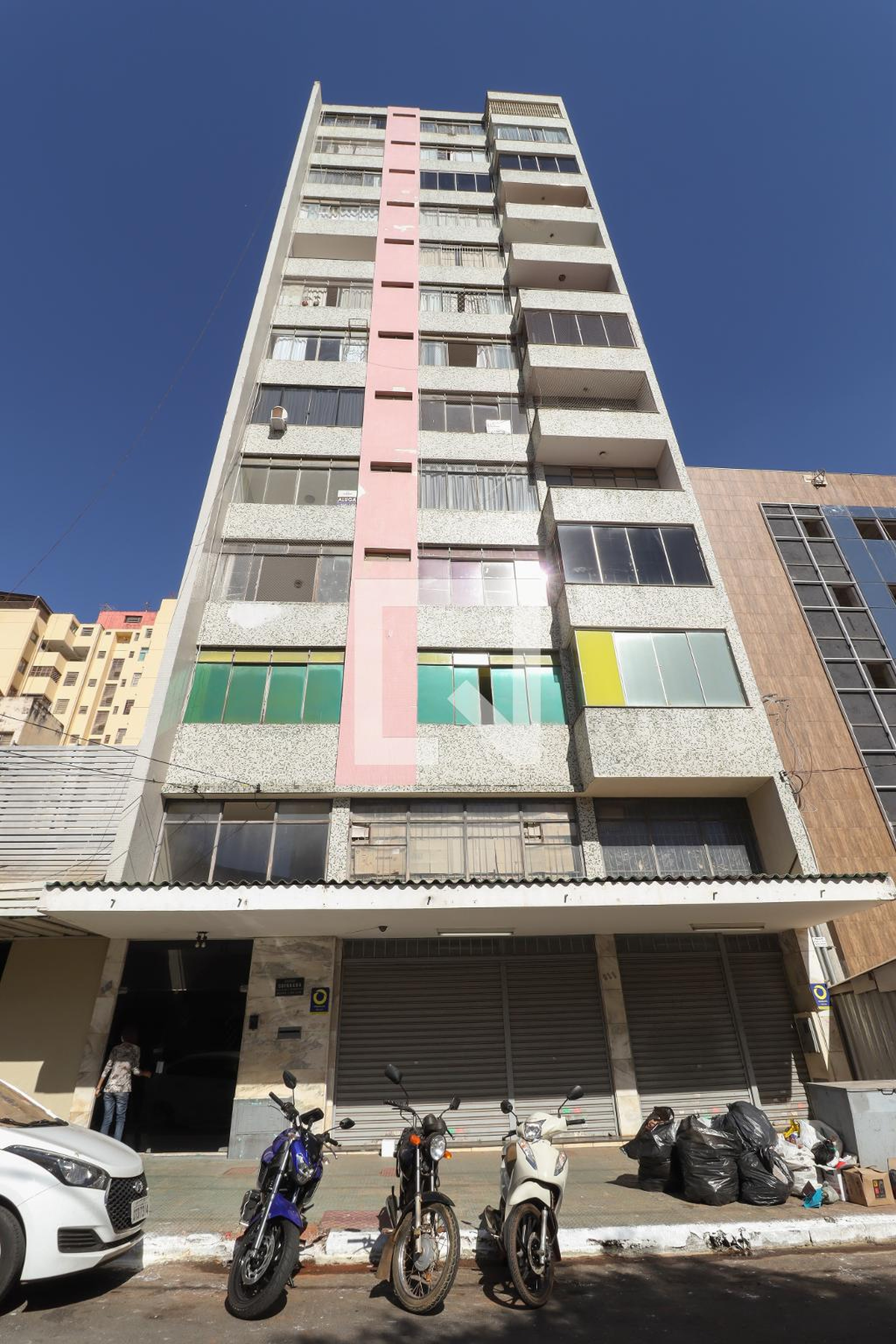 Fachada Edifício Sayonara