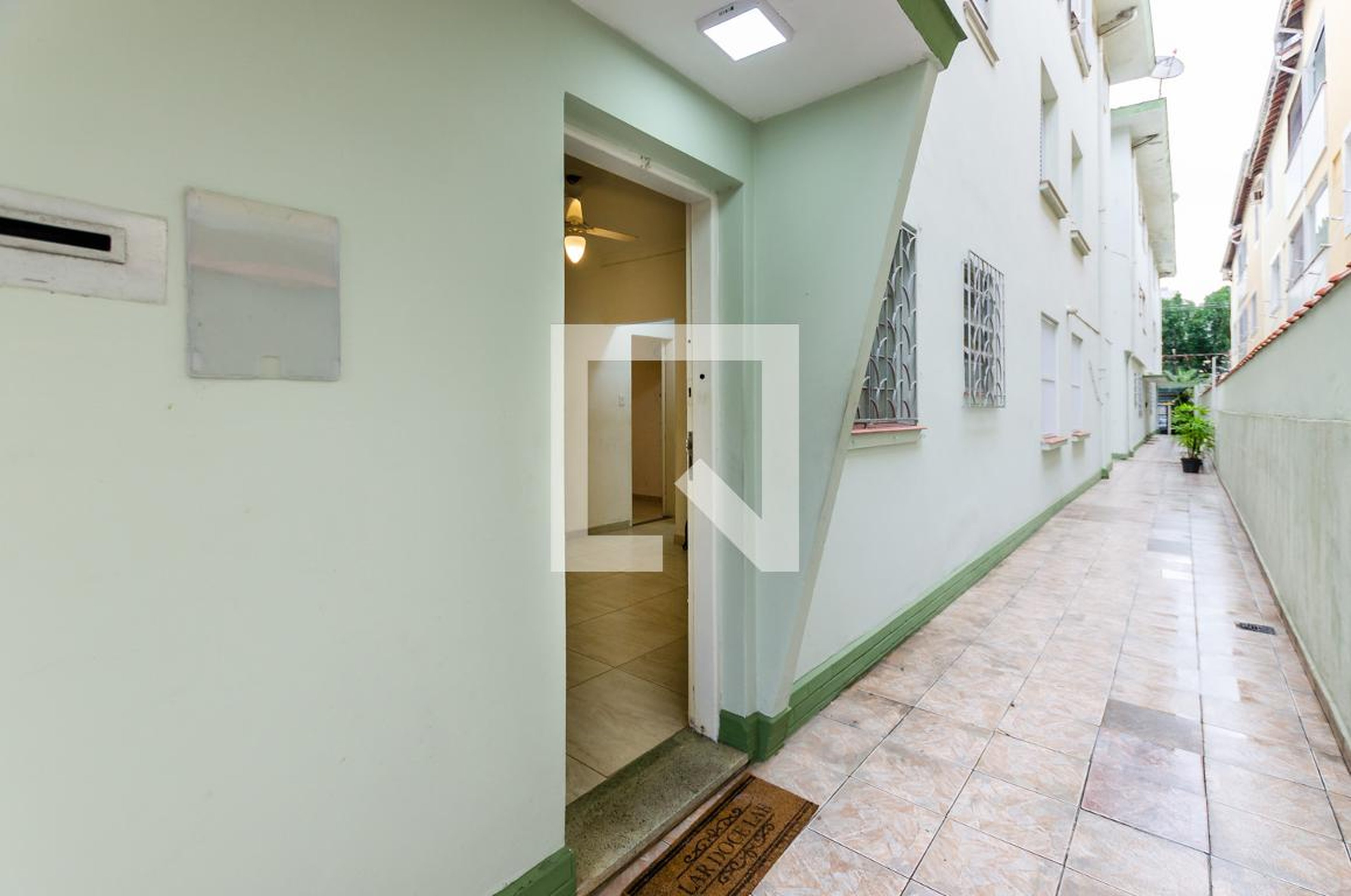 Hall de entrada - Edifício Neusa Cecilia