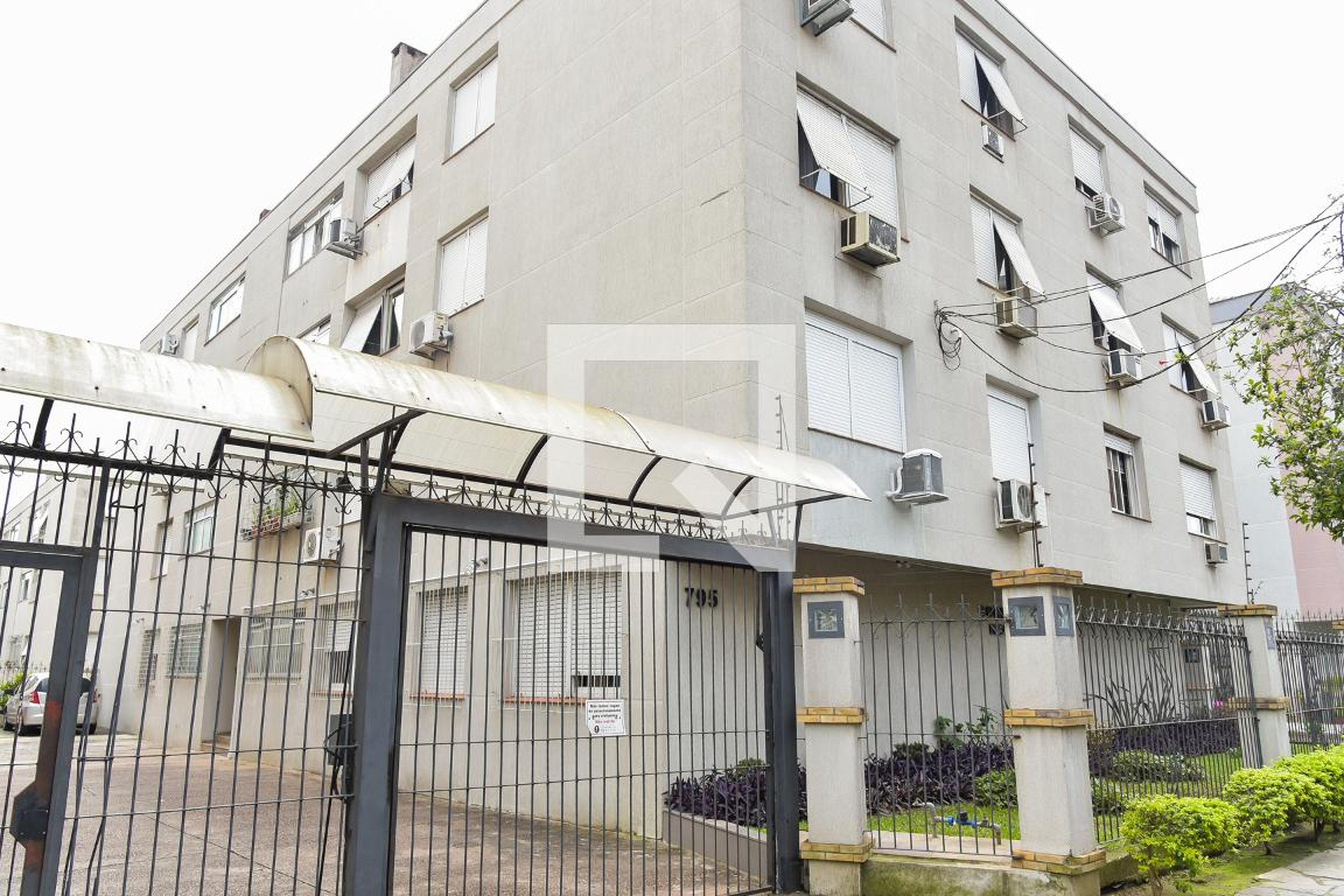 Fachada do Prédio Condomínio em Avenida Doutor João Simplício Alves de Carvalho, 795