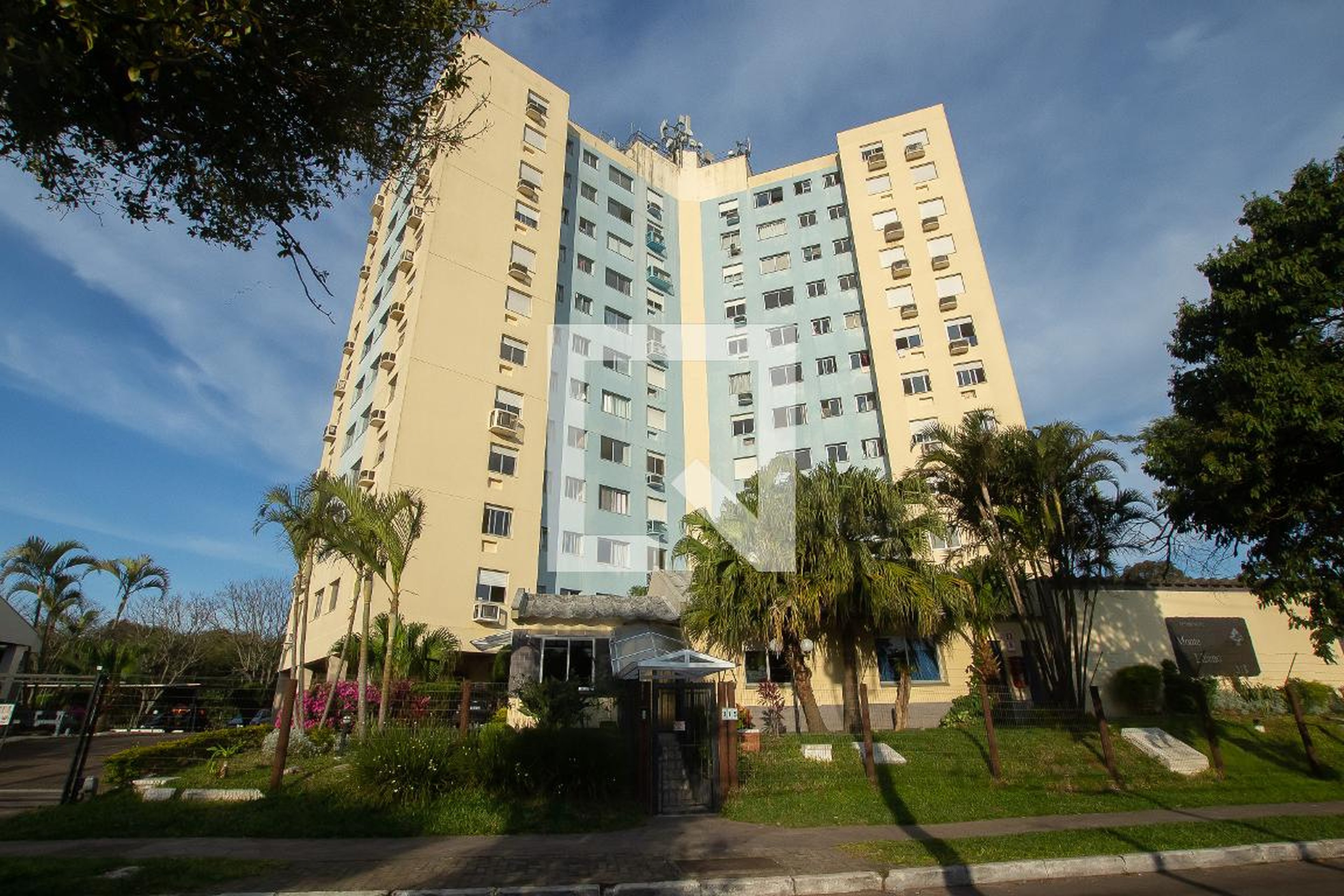 Fachada do Condomínio Condomínio em Rua Alberto Rangel, 314