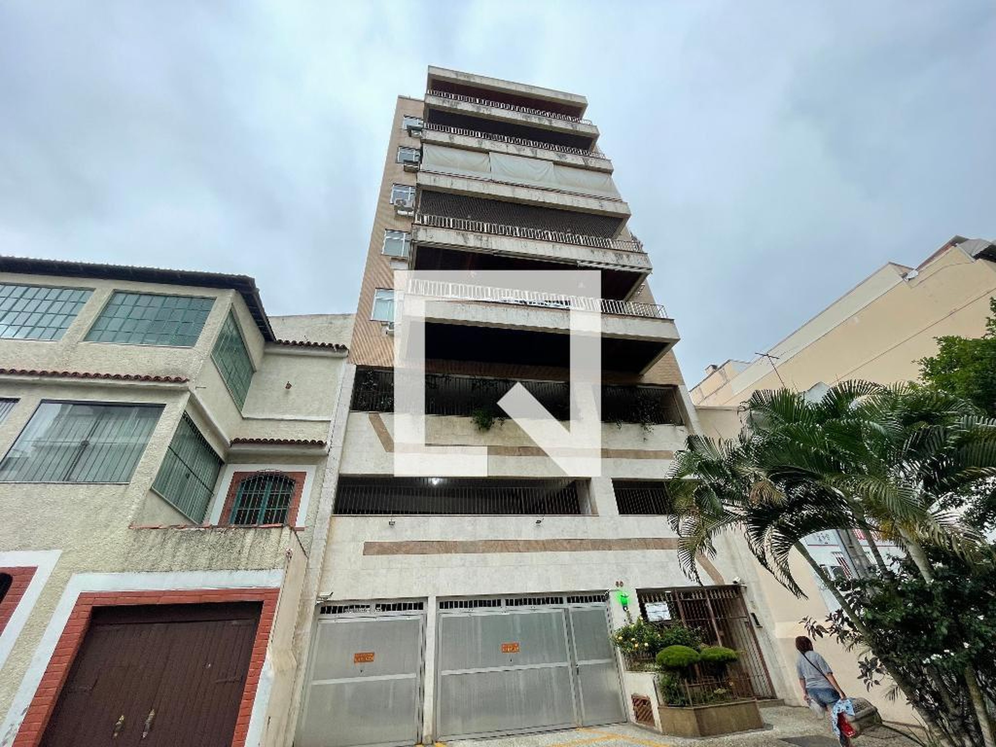 Fachada Condomínio em Rua Amaral, 60