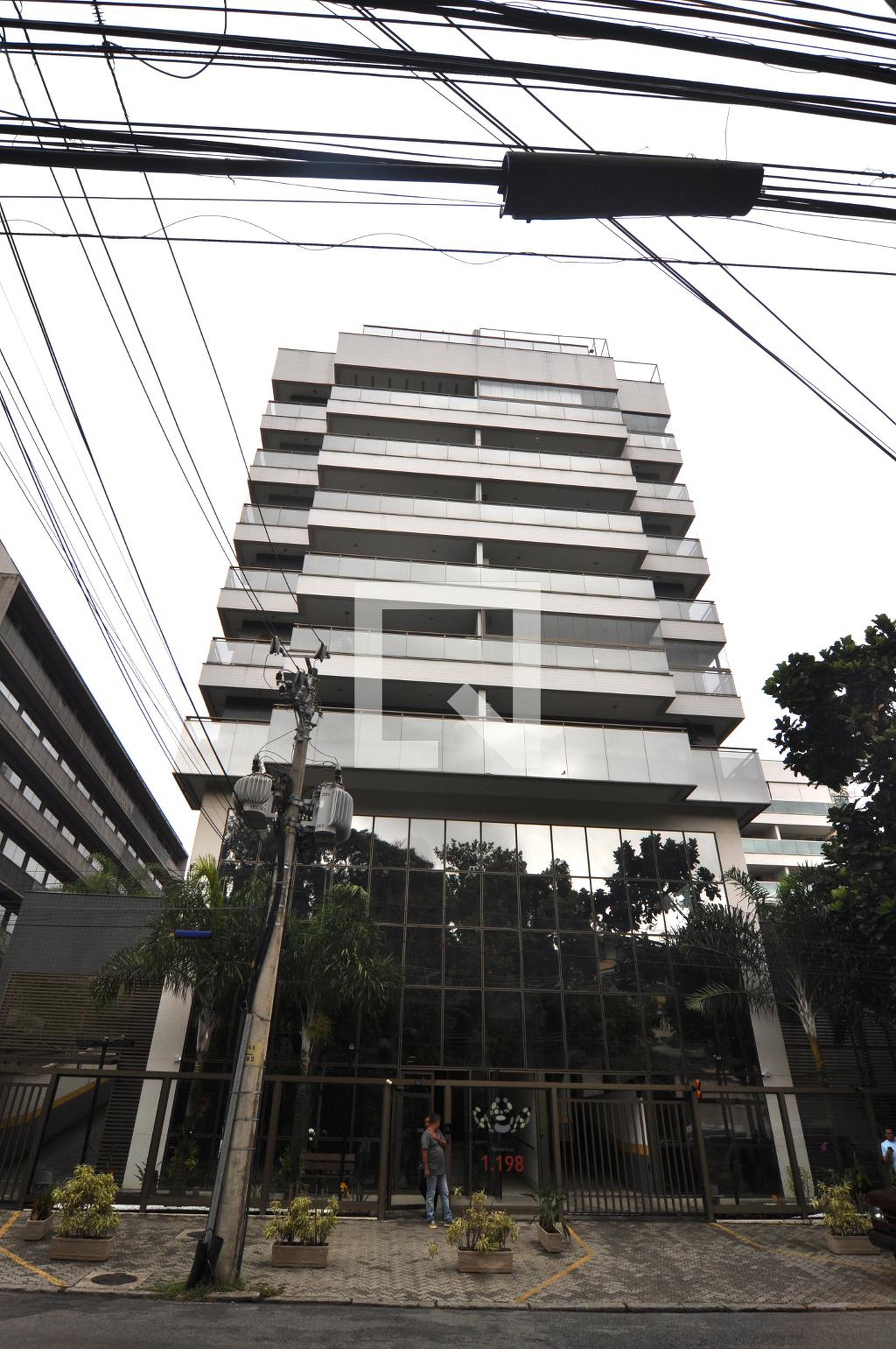 Fachada do Condomínio Edifício Duo Life Freguesia