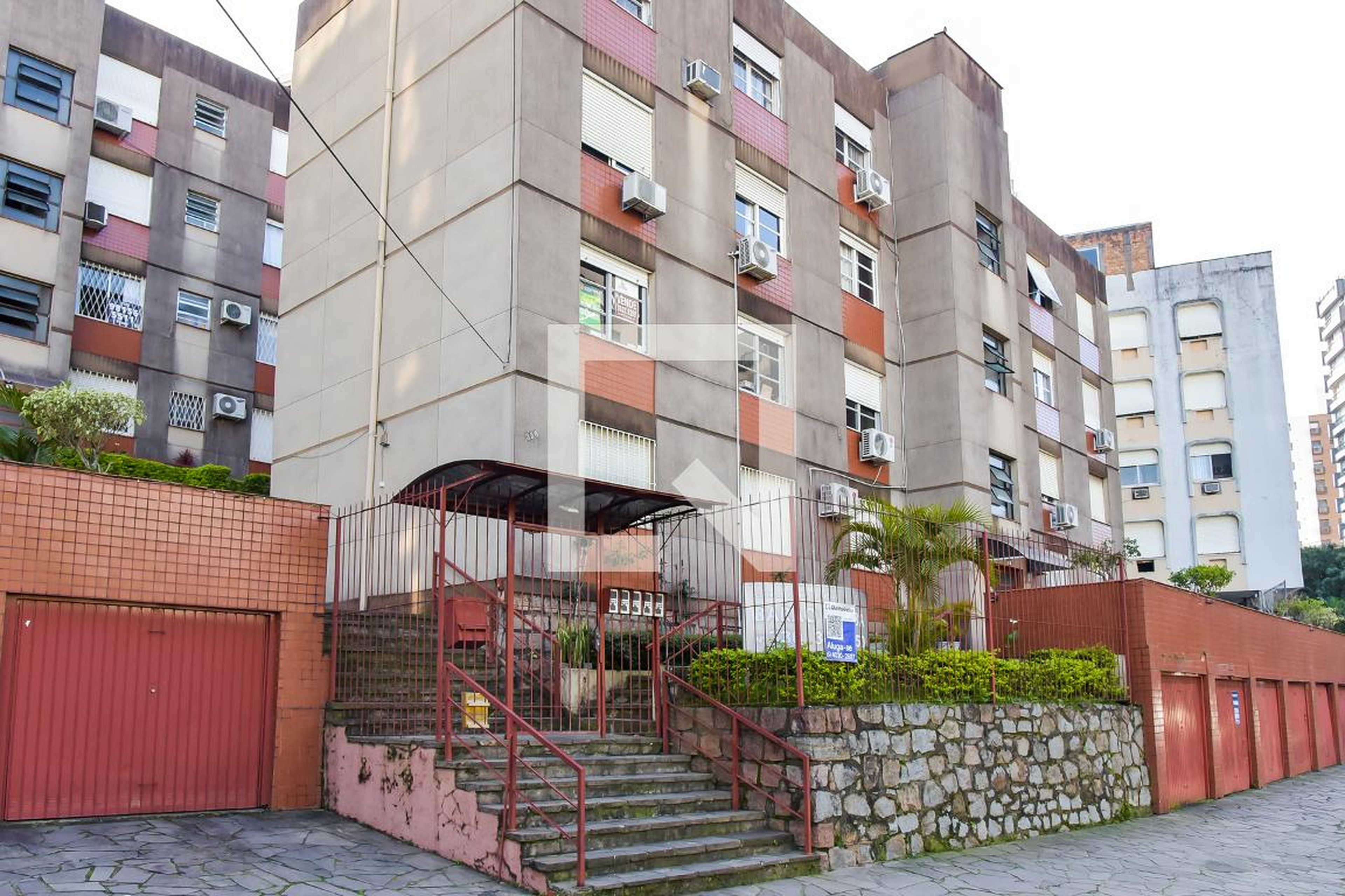 Fachada do Condomínio Condomínio Conjunto Residencial Barão de Ubá