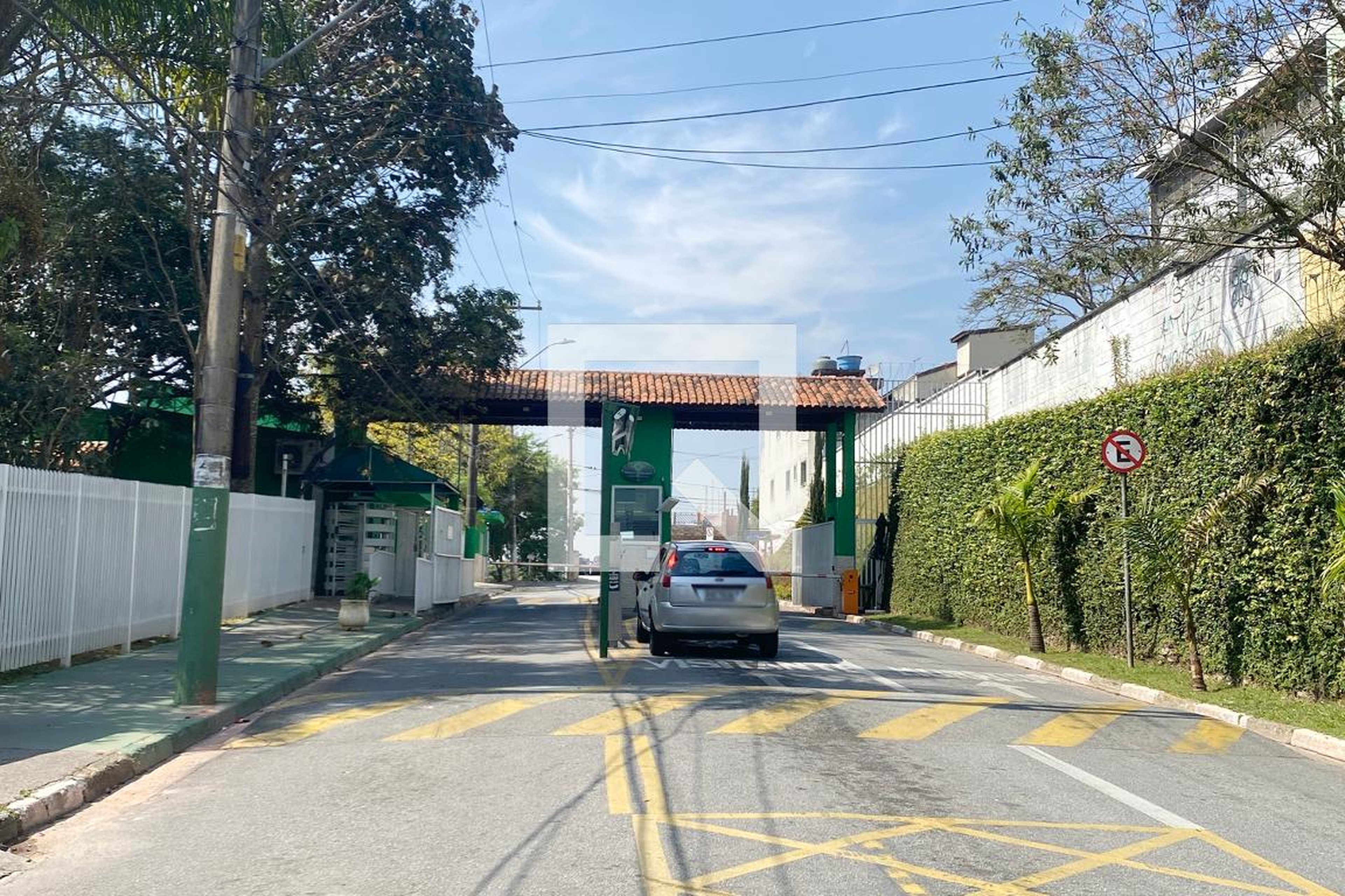 Fachada do Condomínio Condomínio Casa Rua Ônix, 455, 4  Parque Esmeralda