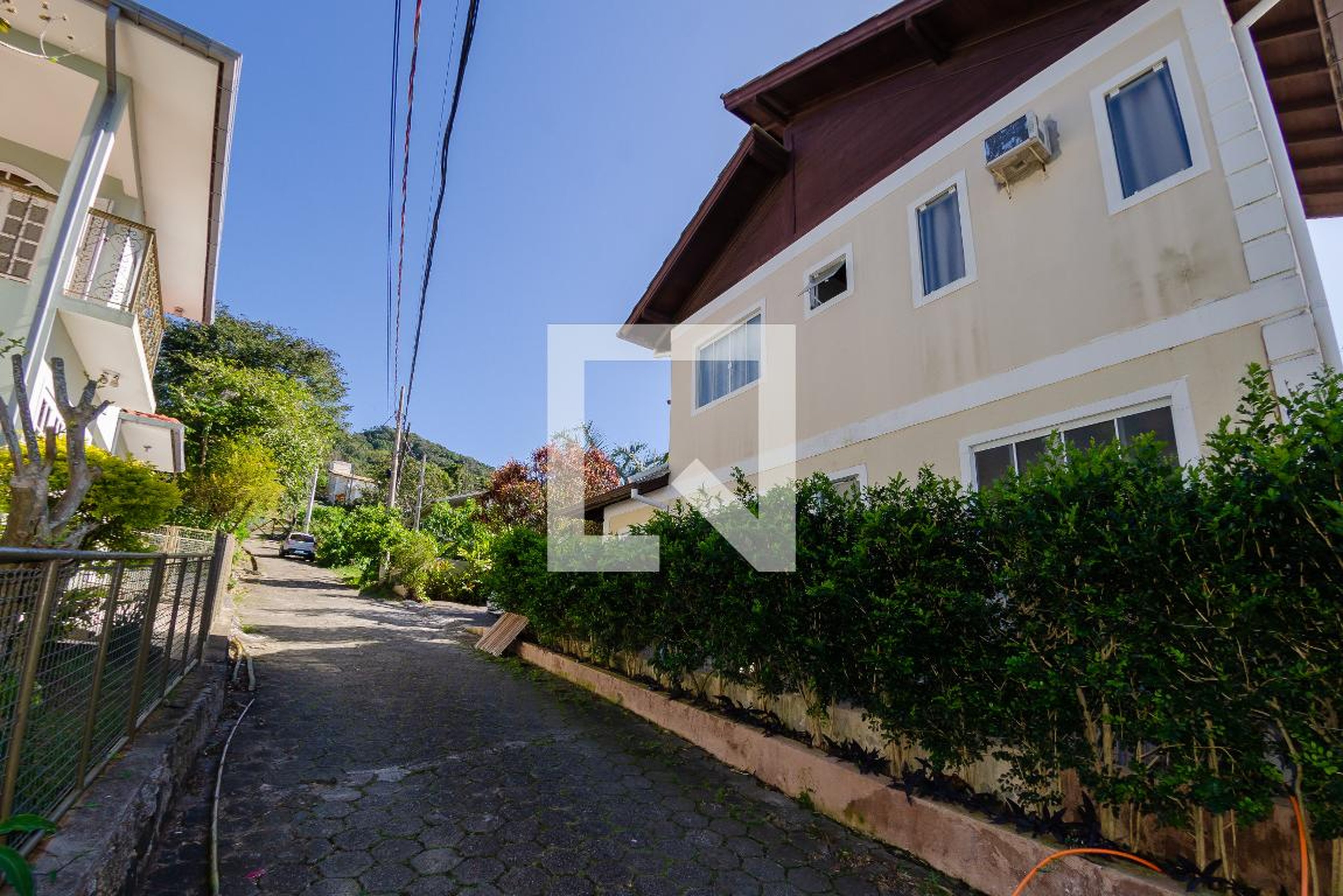 Fachada Condomínio em Servidão Pedro José Ferreira, 40