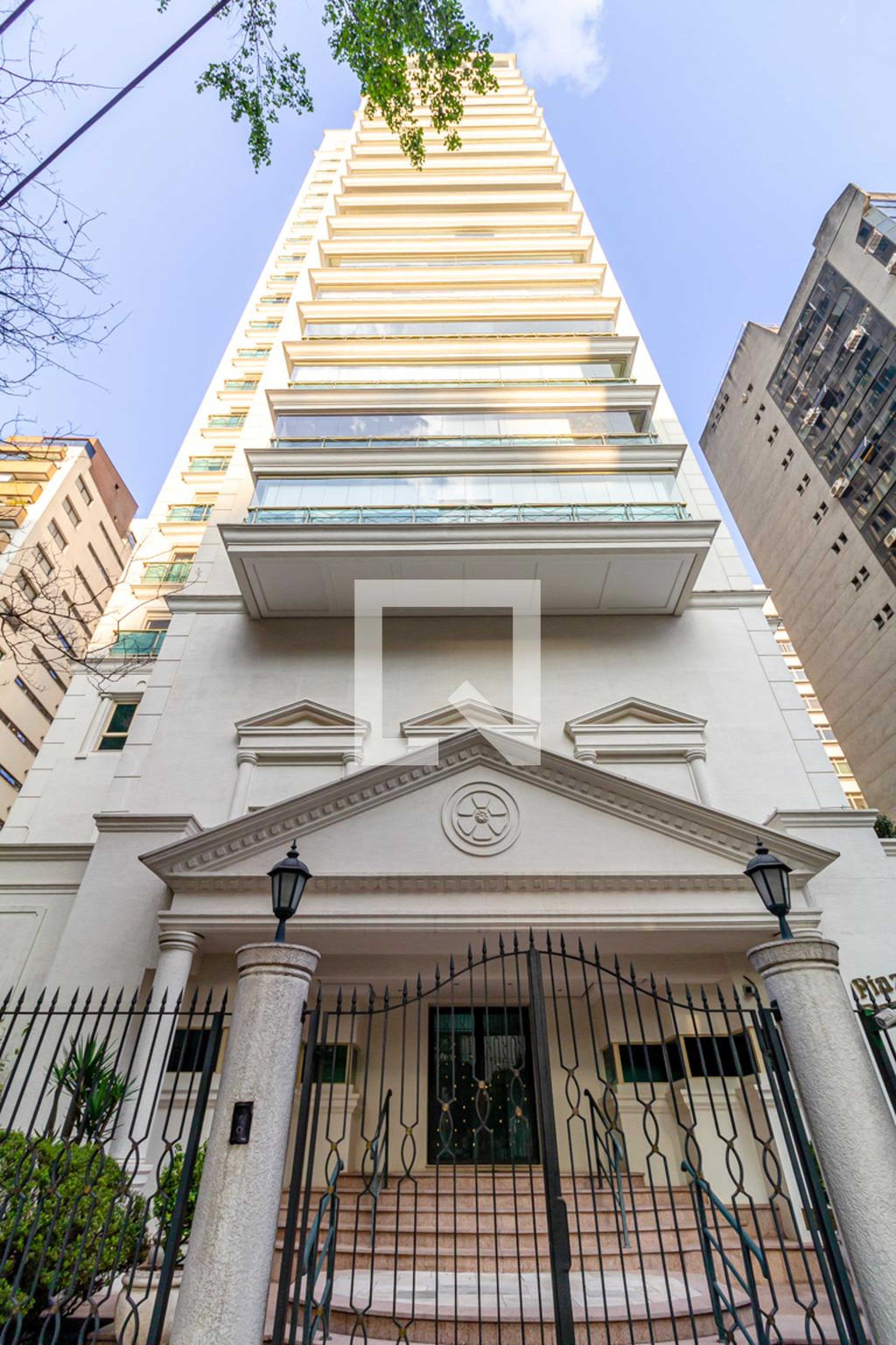 Fachada Condomínio Piazza Navonna