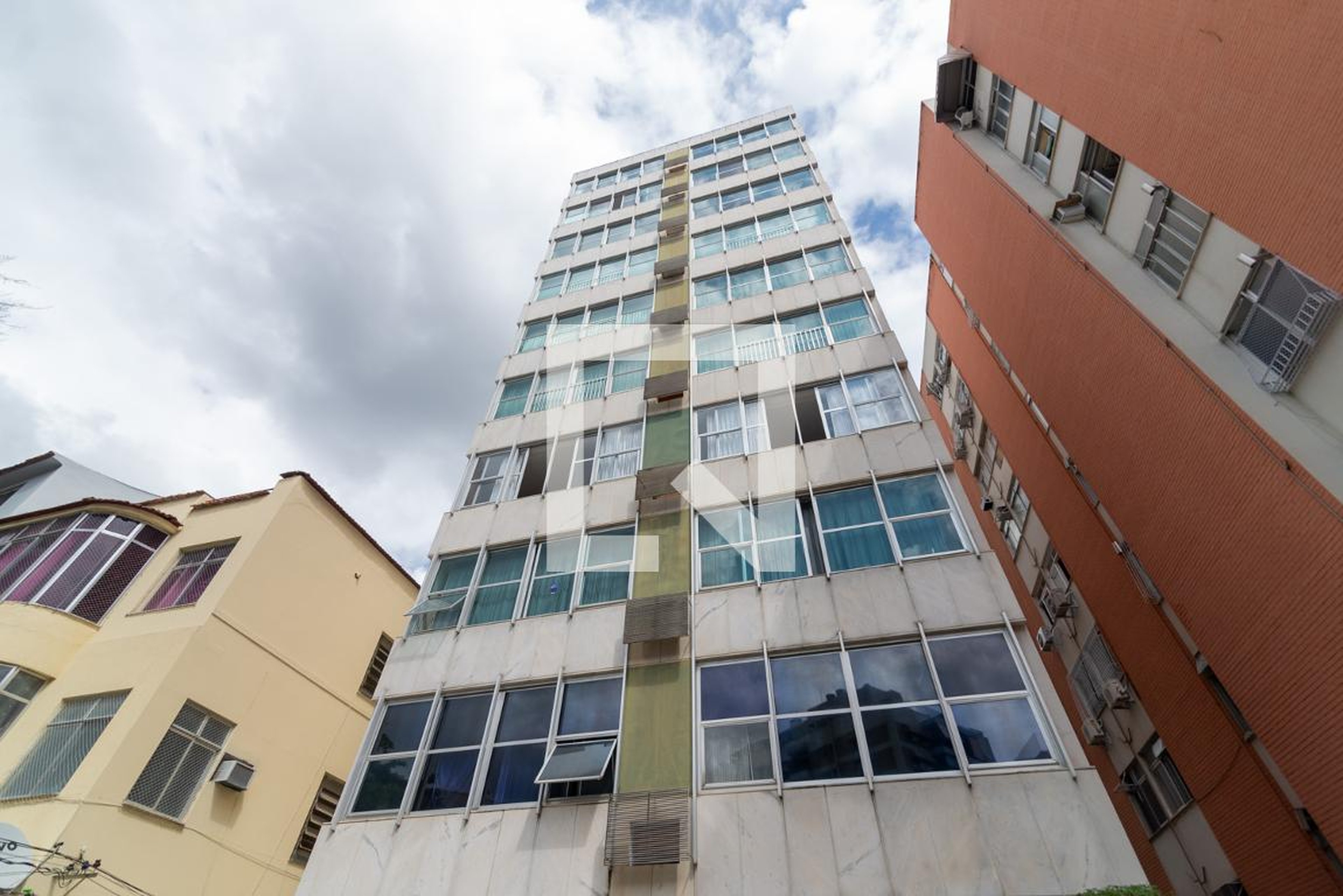 Fachada Condomínio em Rua Clóvis Bevilaqua, 160