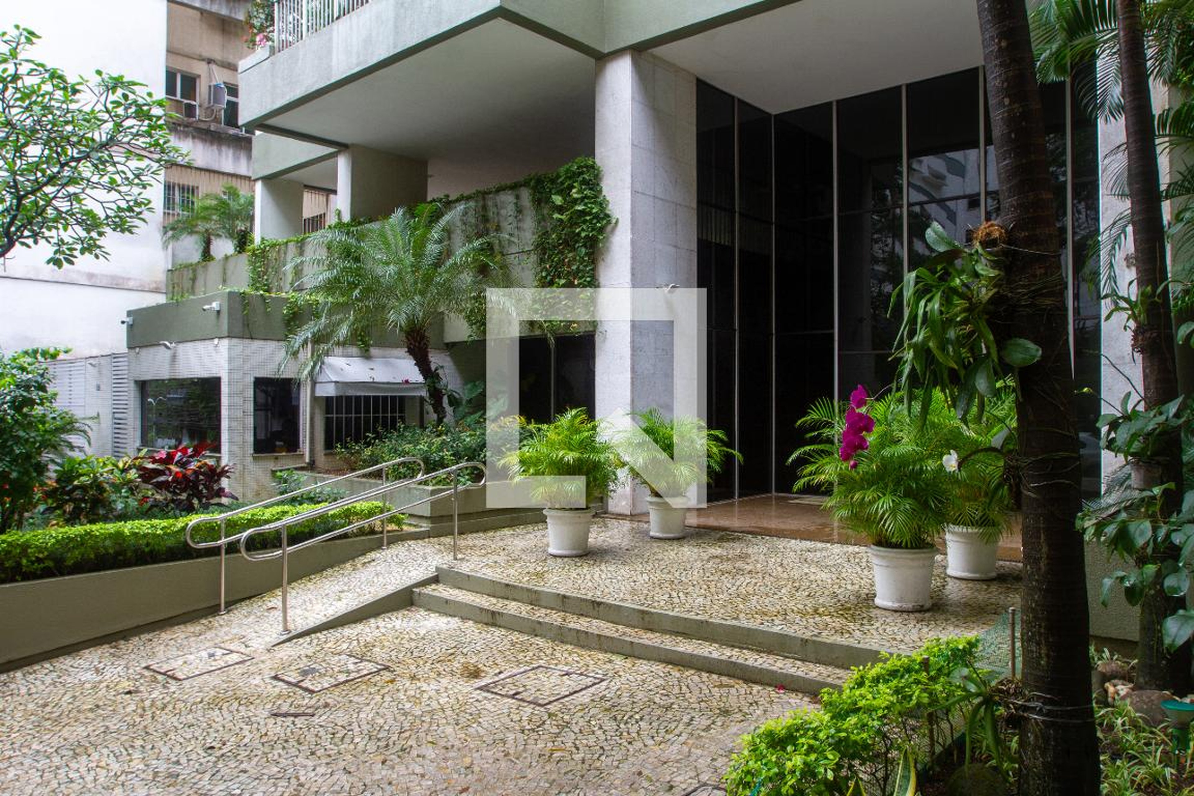 Entrada do Prédio - Edifício Engenho da Lagoa