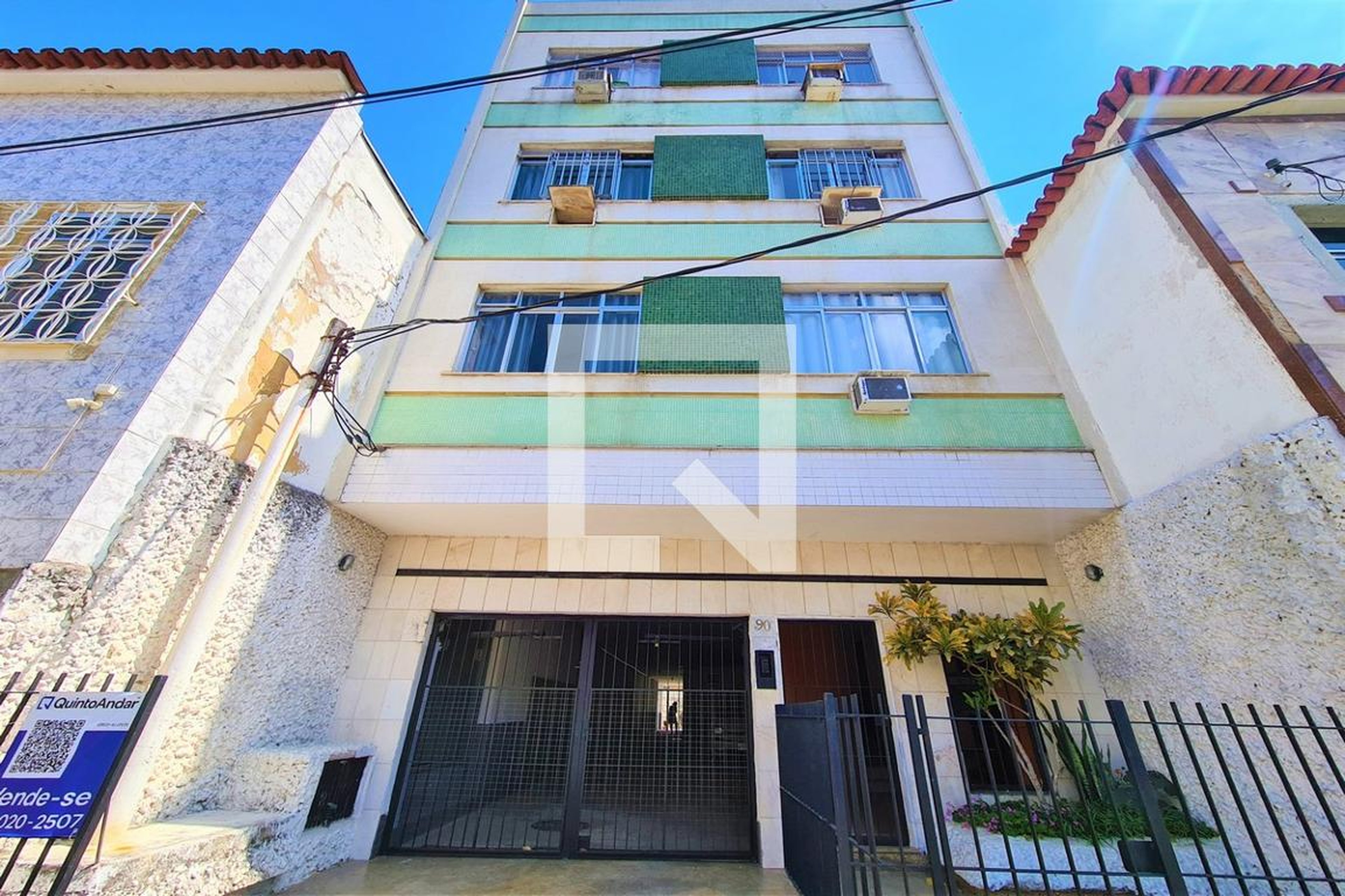 Fachada Condomínio em Rua Filgueiras Lima, 90