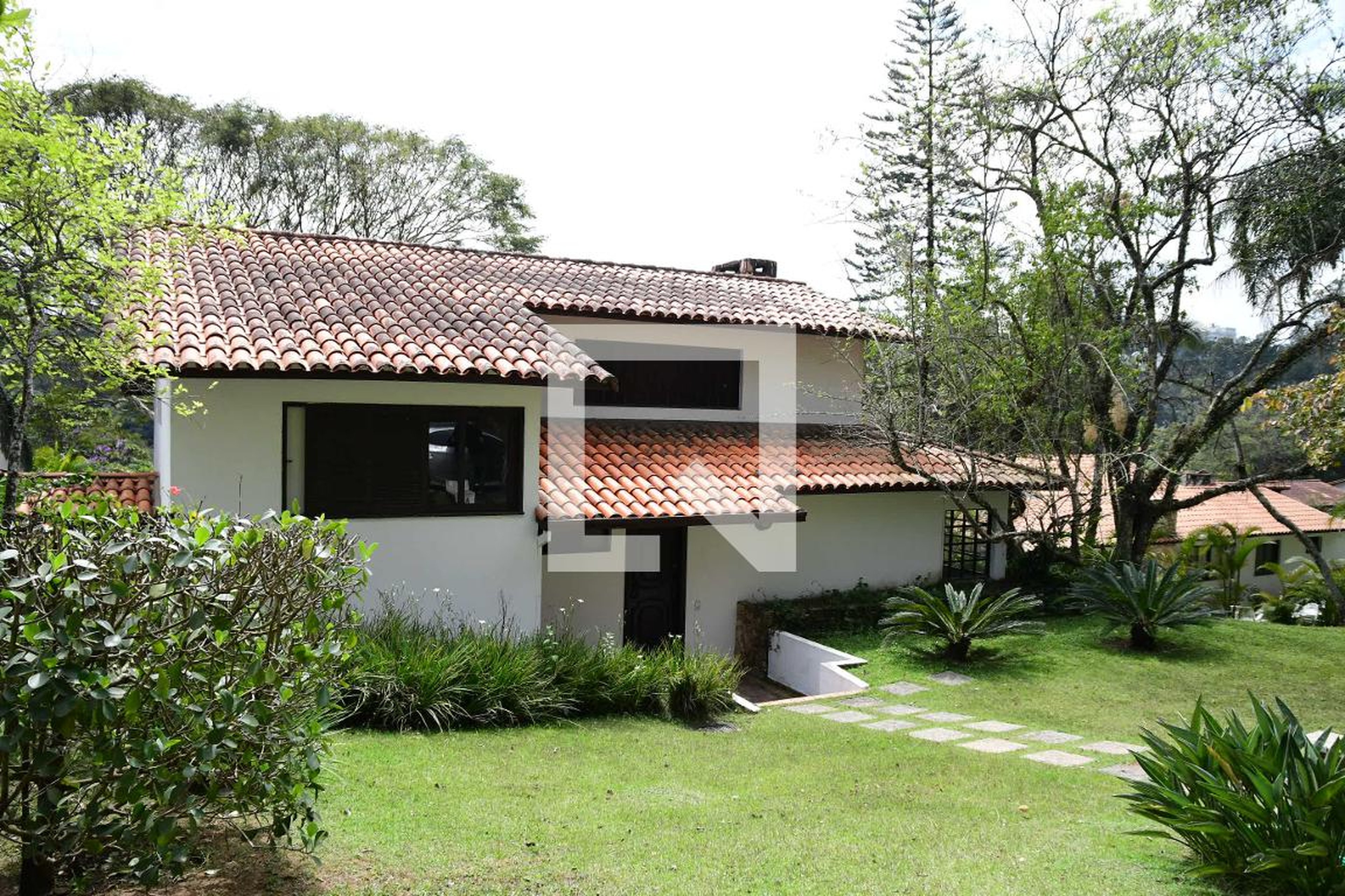 Fachada Condomínio em Alameda dos Manacás, 108