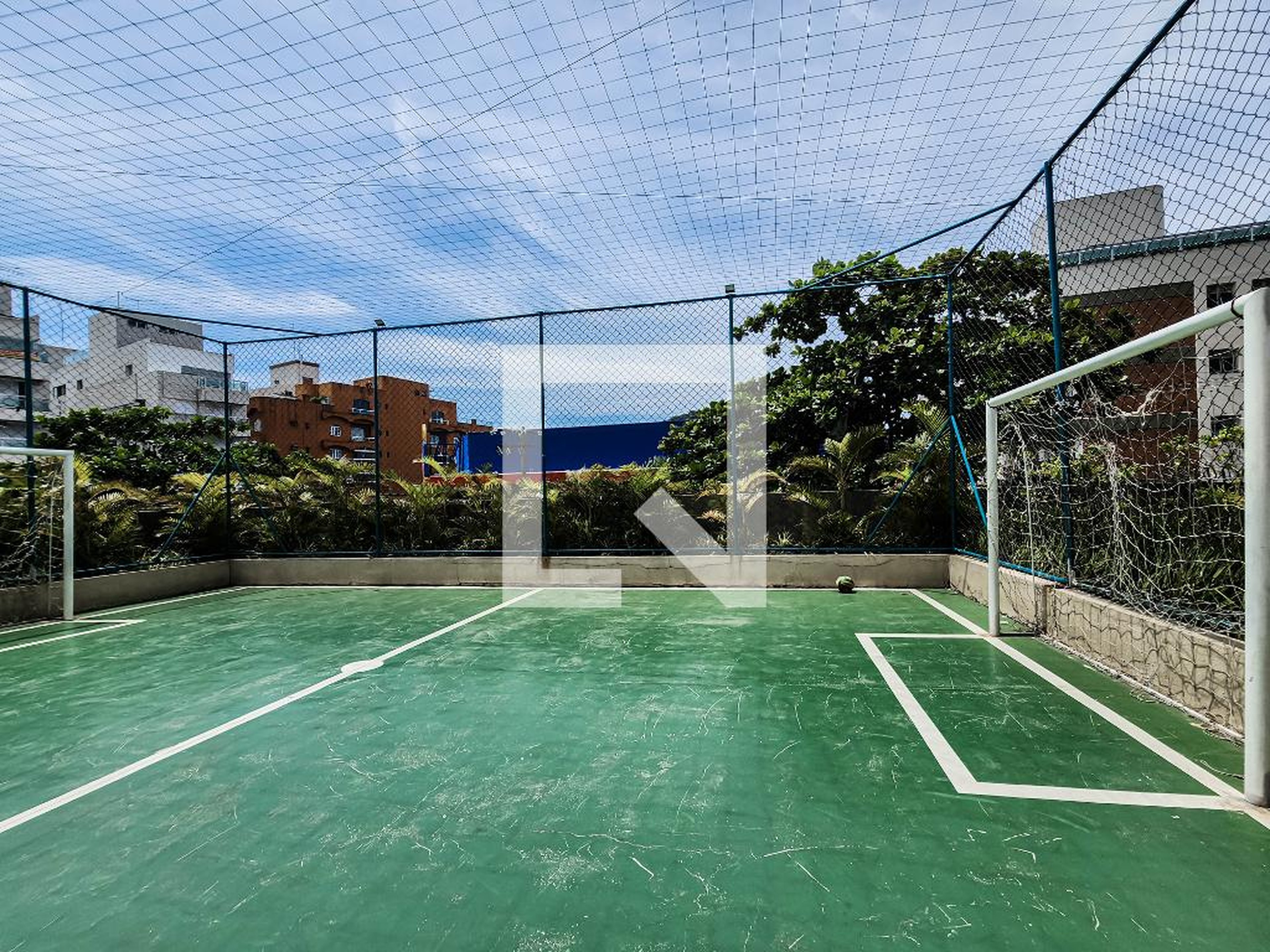 Quadra Esportiva - Golden Sun