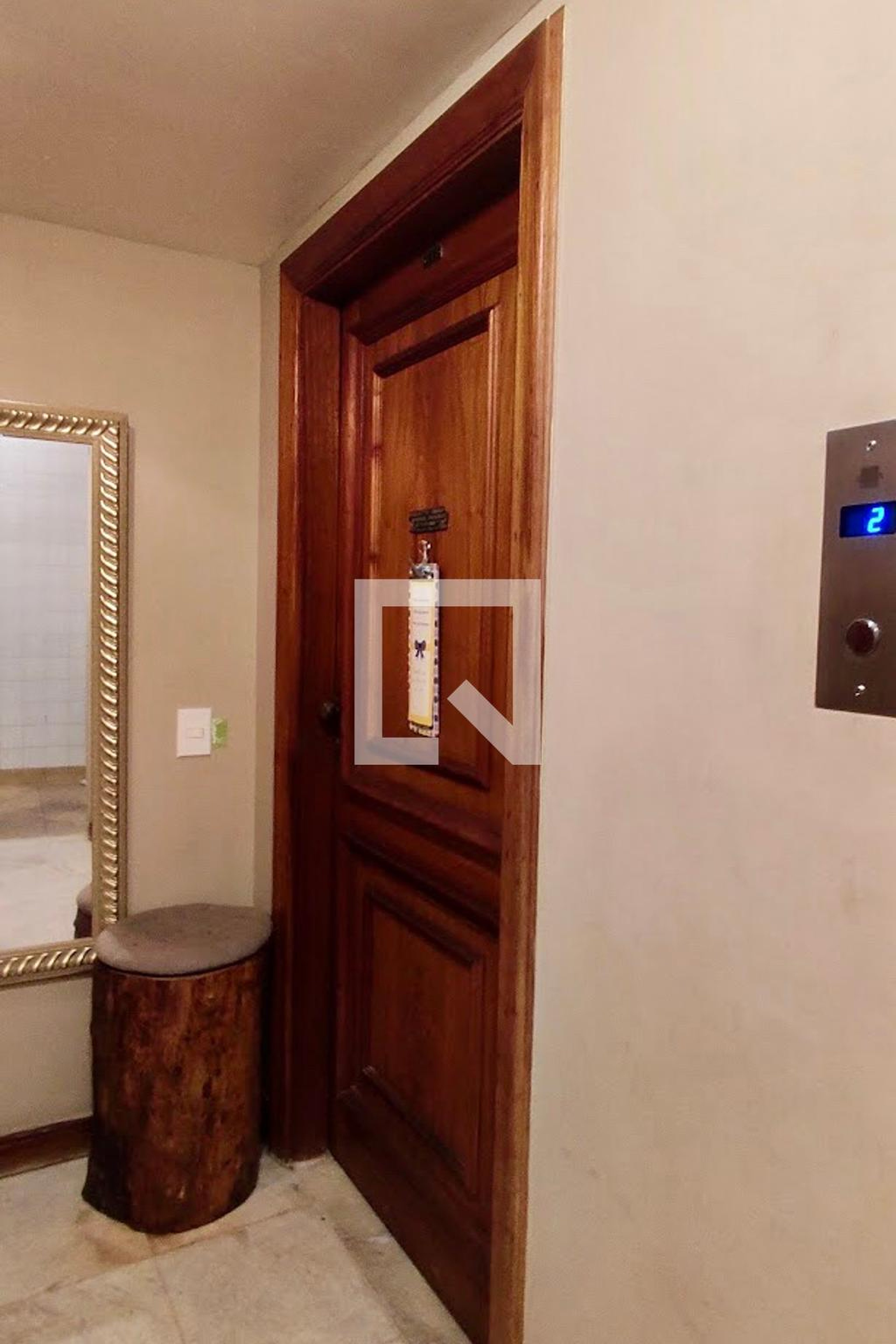 Hall de Entrada Edifício Paco Del Rey