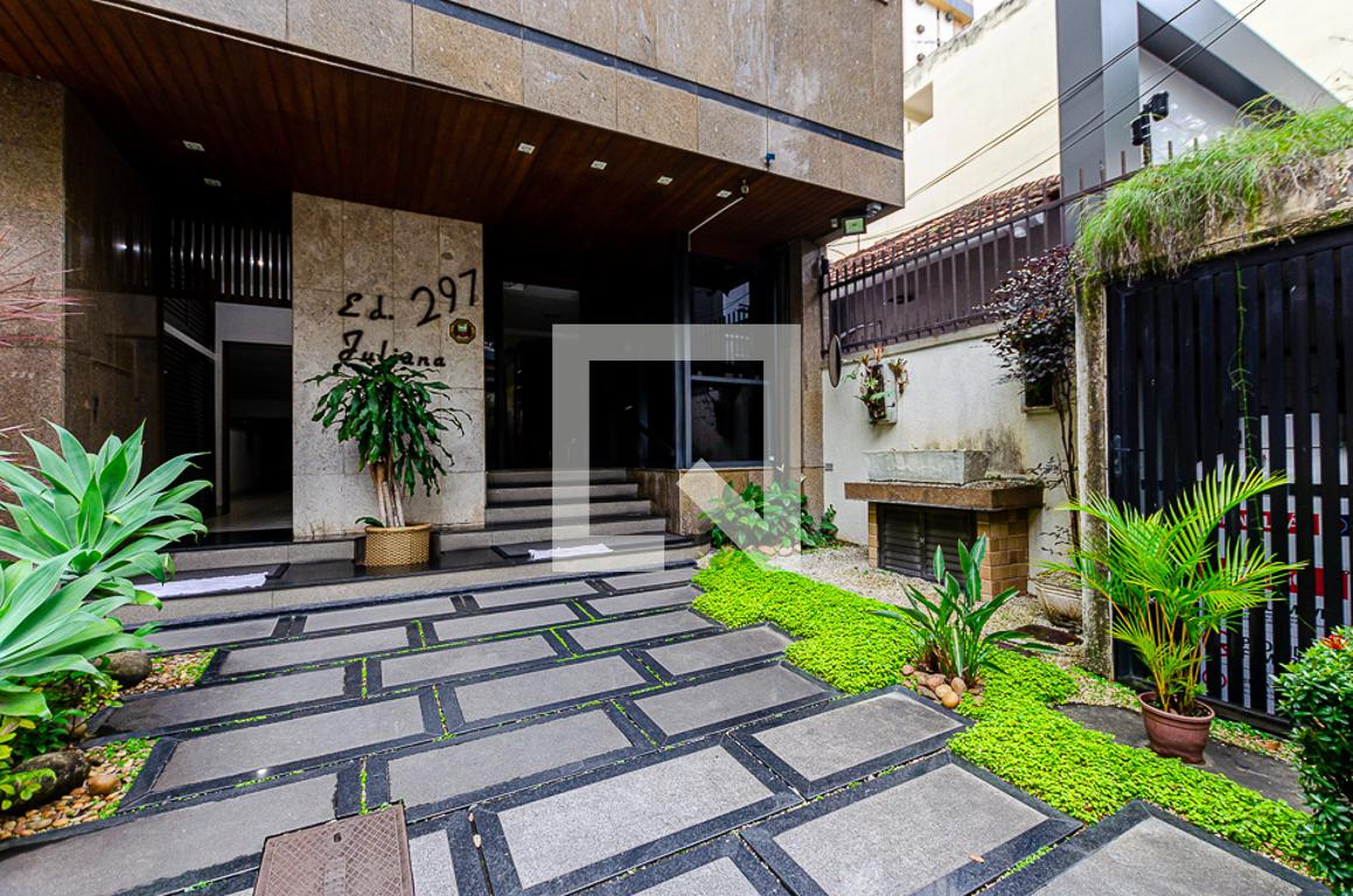 Entrada - Edifício Juliana