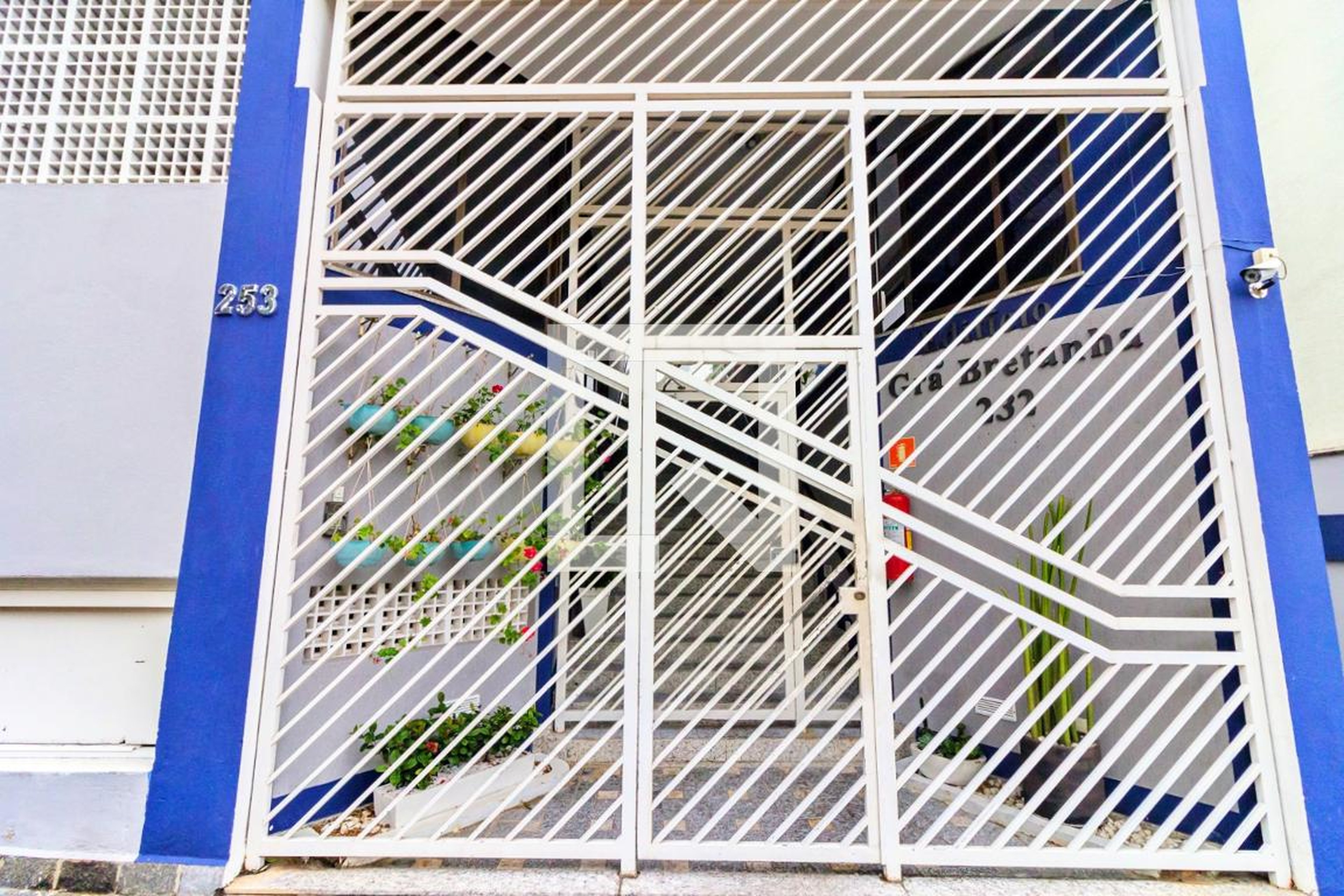 Fachada Condomínio GRA Bhetanha