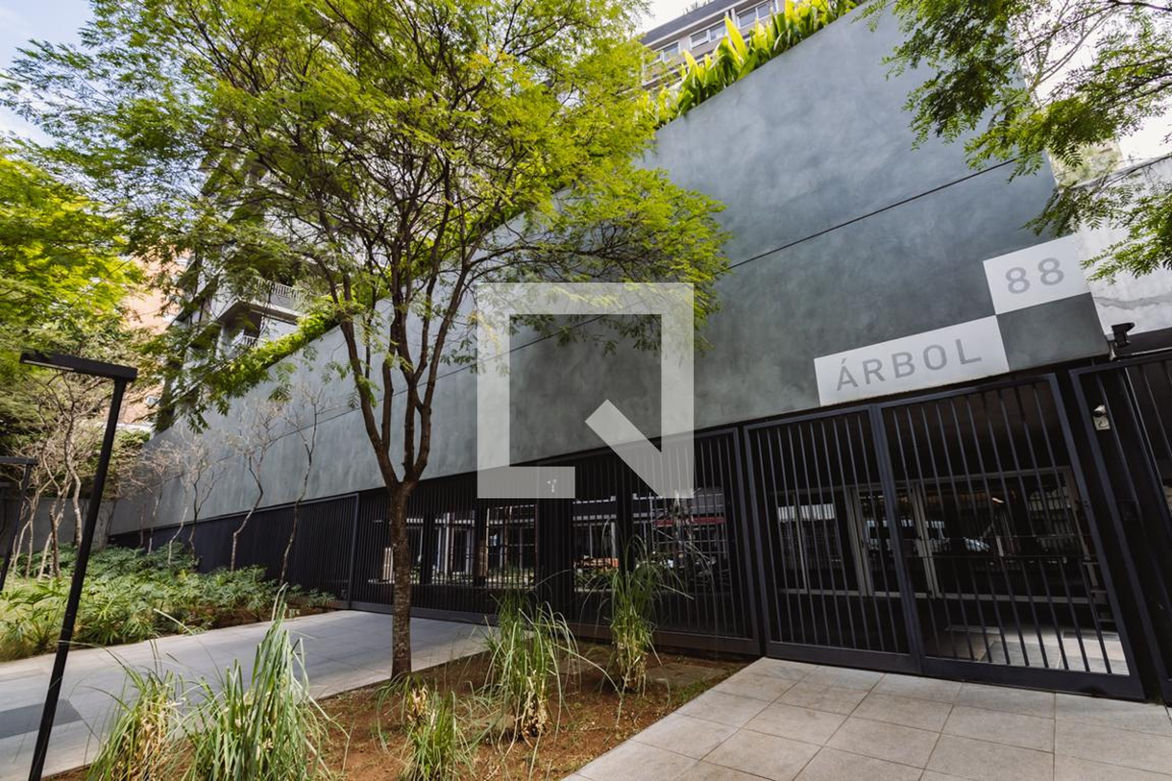 Fachada Condomínio Arbol