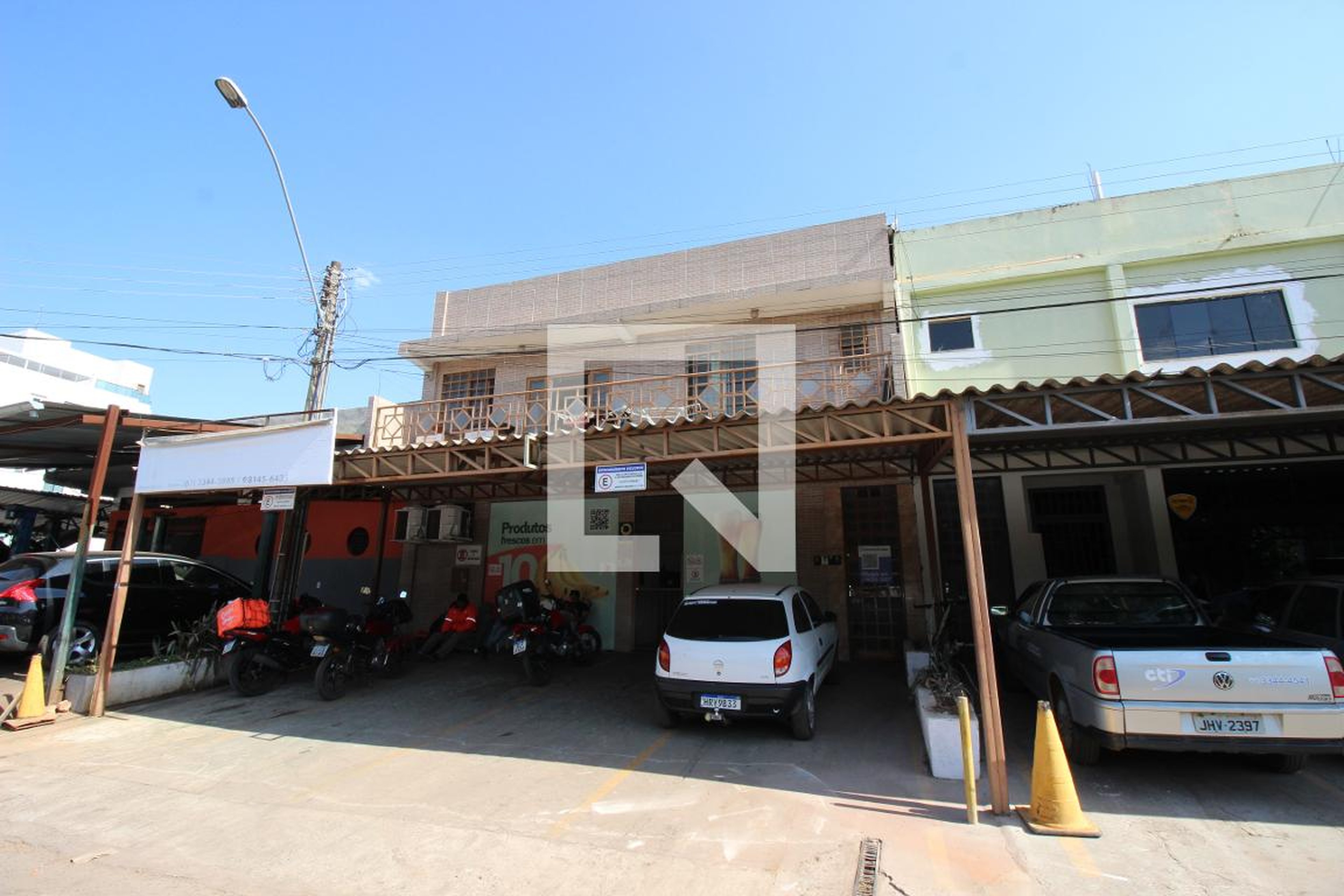 Fachada Condomínio em Qmsw 2 Bloco C, 24