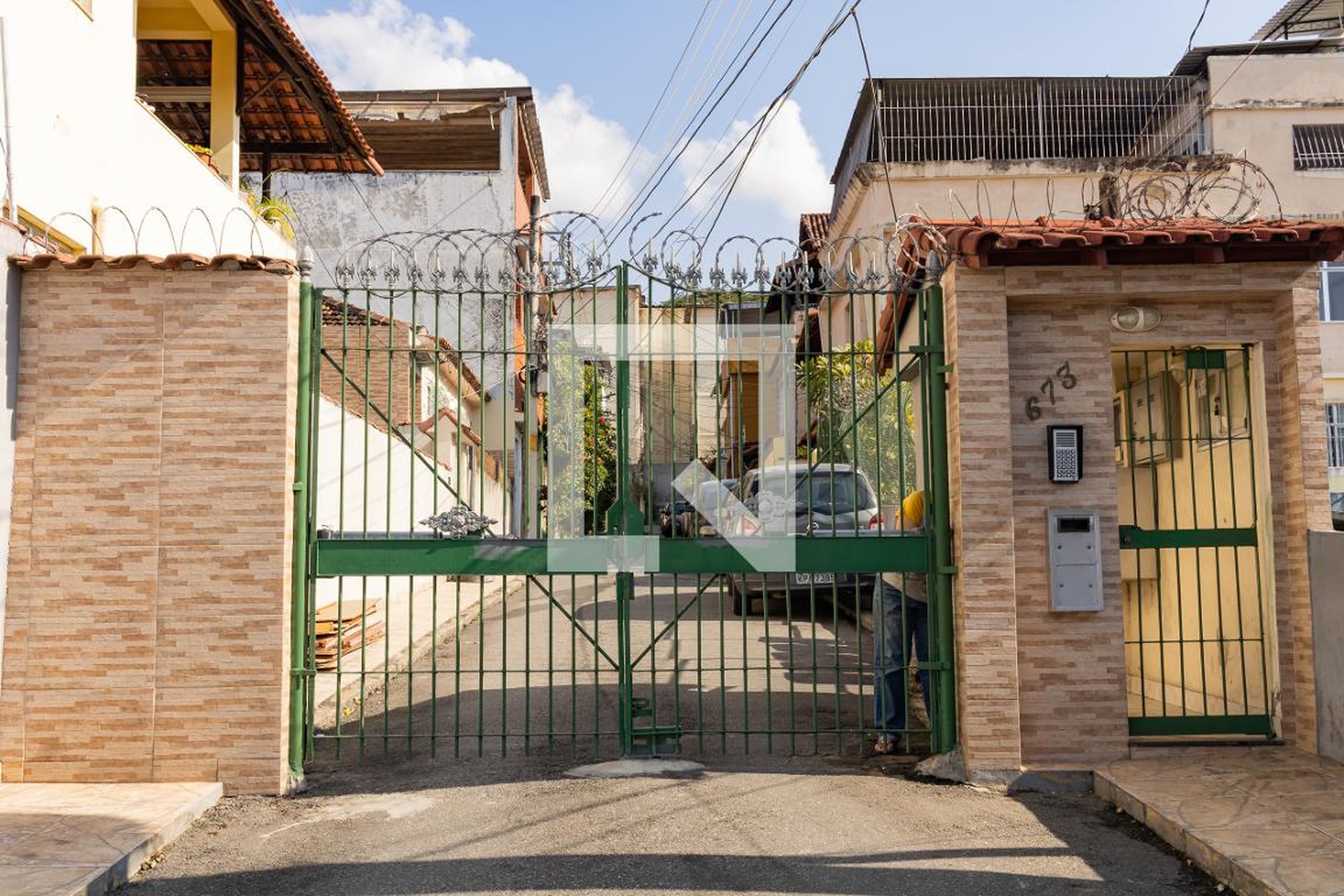 Fachada do Condomínio Condomínio em Avenida João Ribeiro, 673