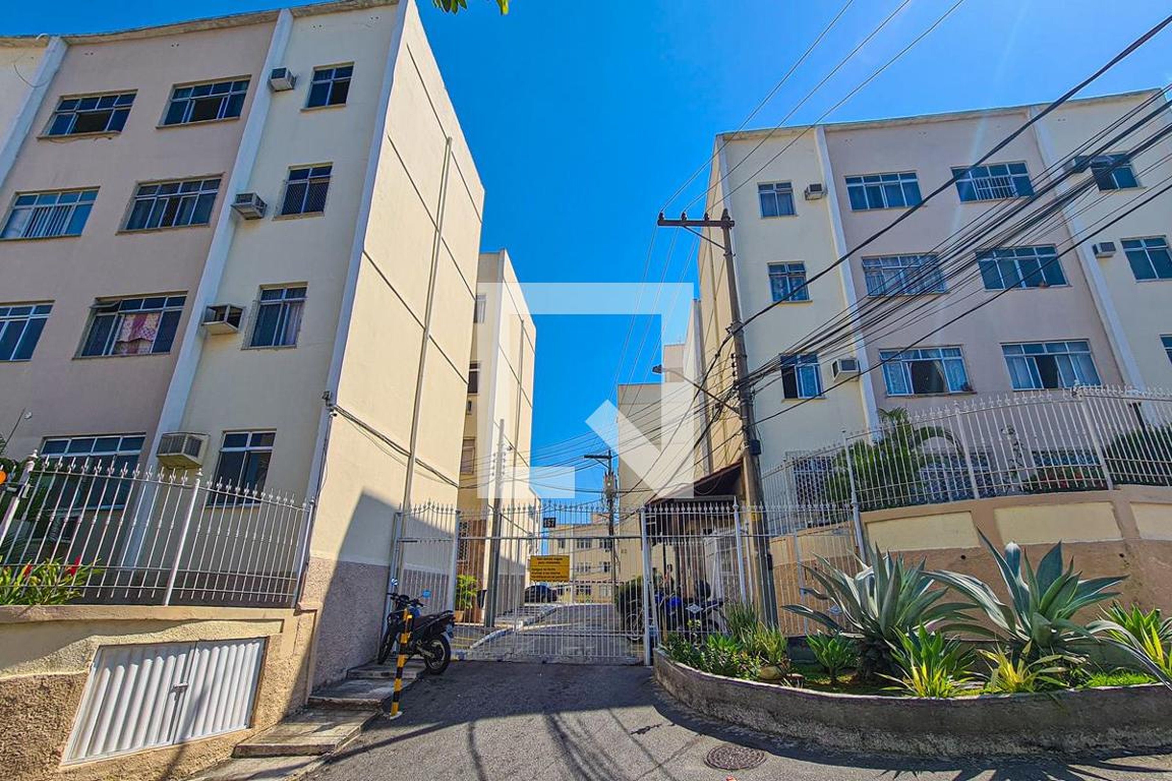 Fachada do Condomínio Condomínio Comunidade Bancária Elisa de Albuquerque