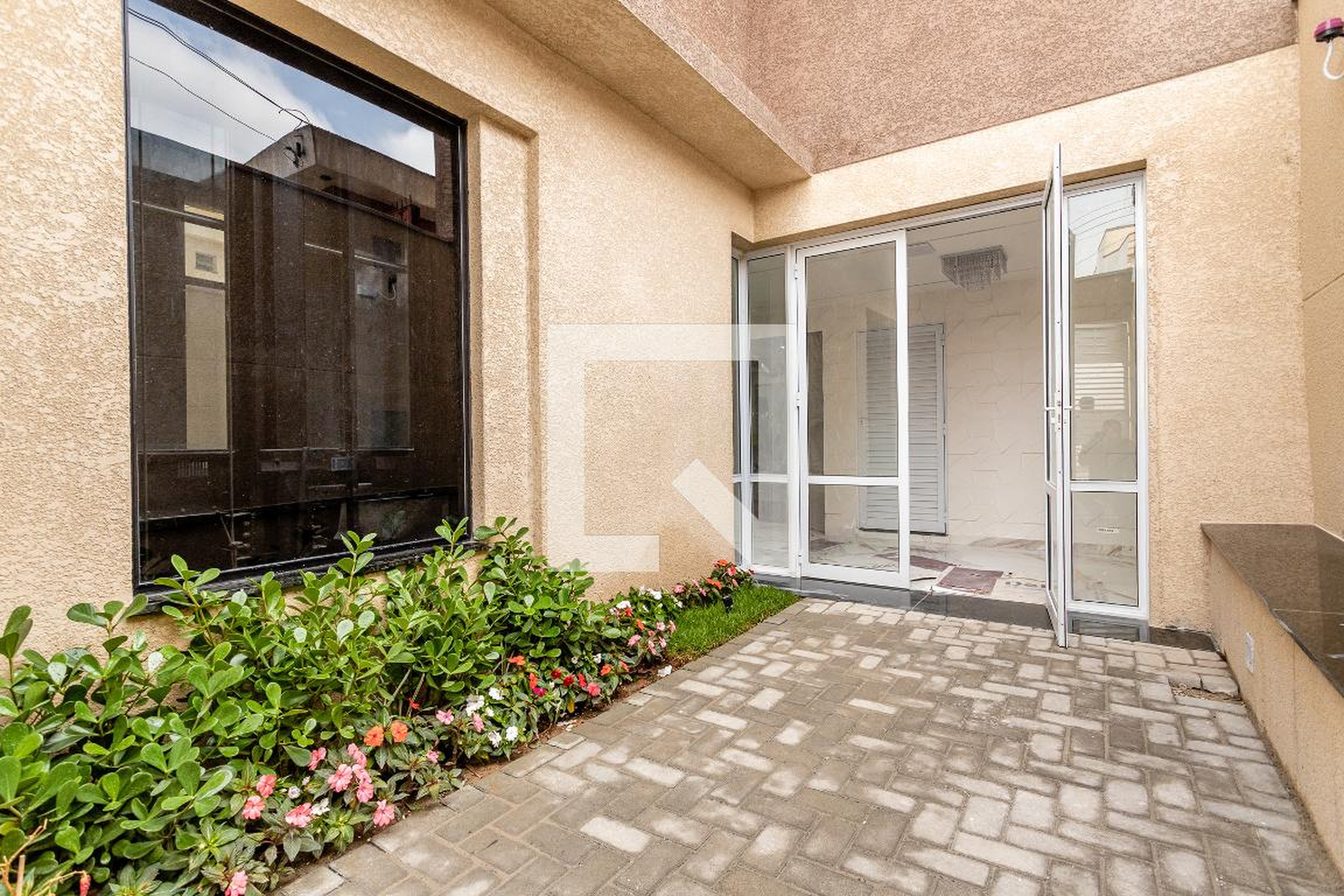 Entrada - Safira Prime