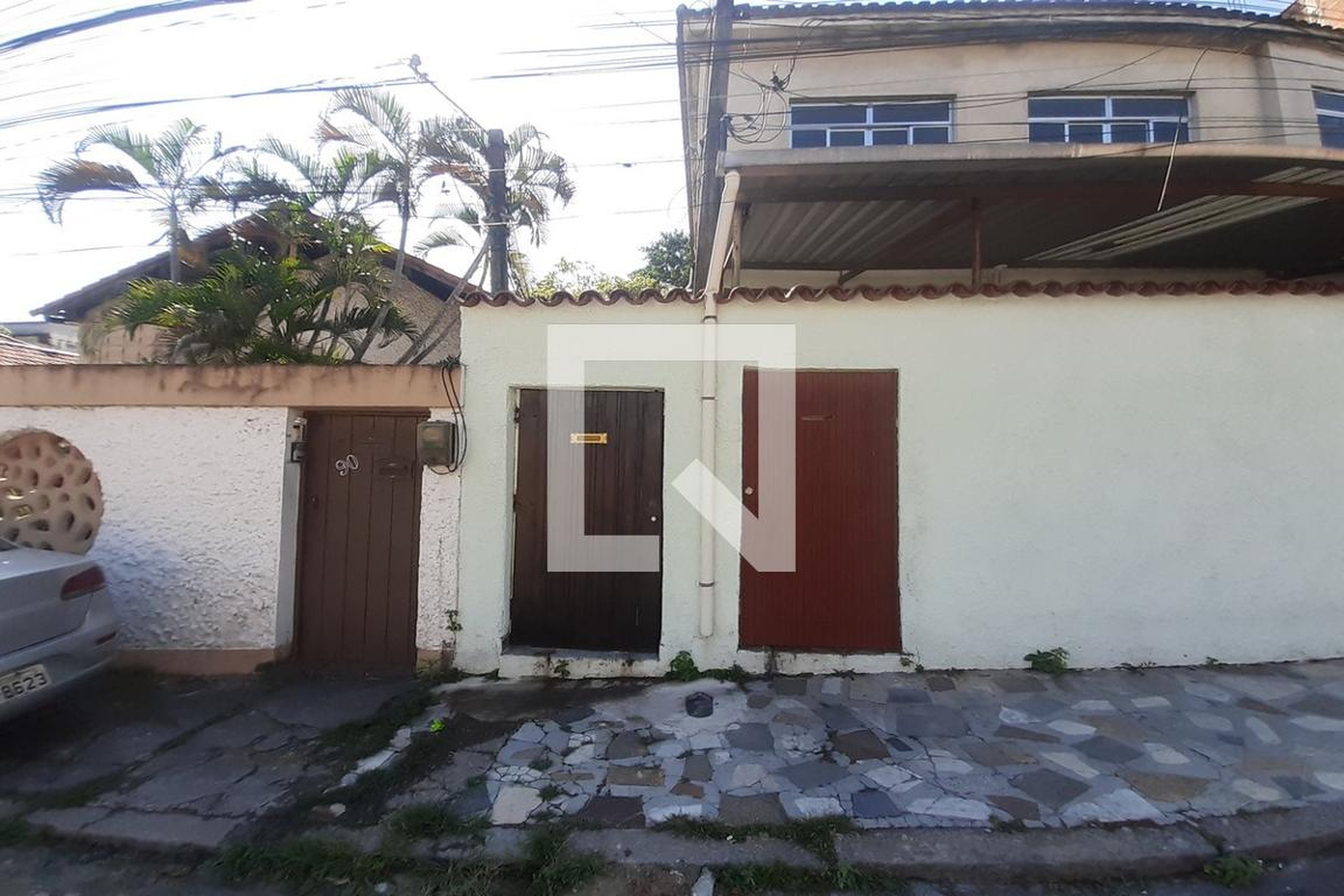 Fachada Condomínio em Rua Armando de Godói, 78