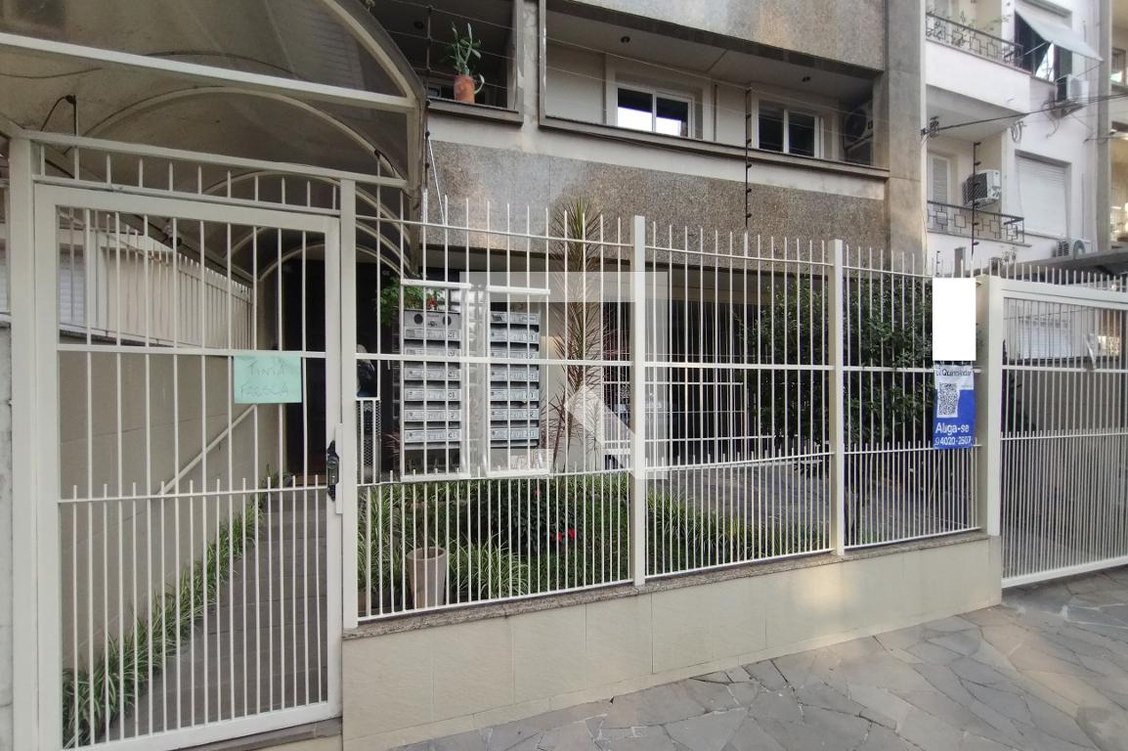 Fachada do Condomínio Condomínio em Rua General João Telles, 481