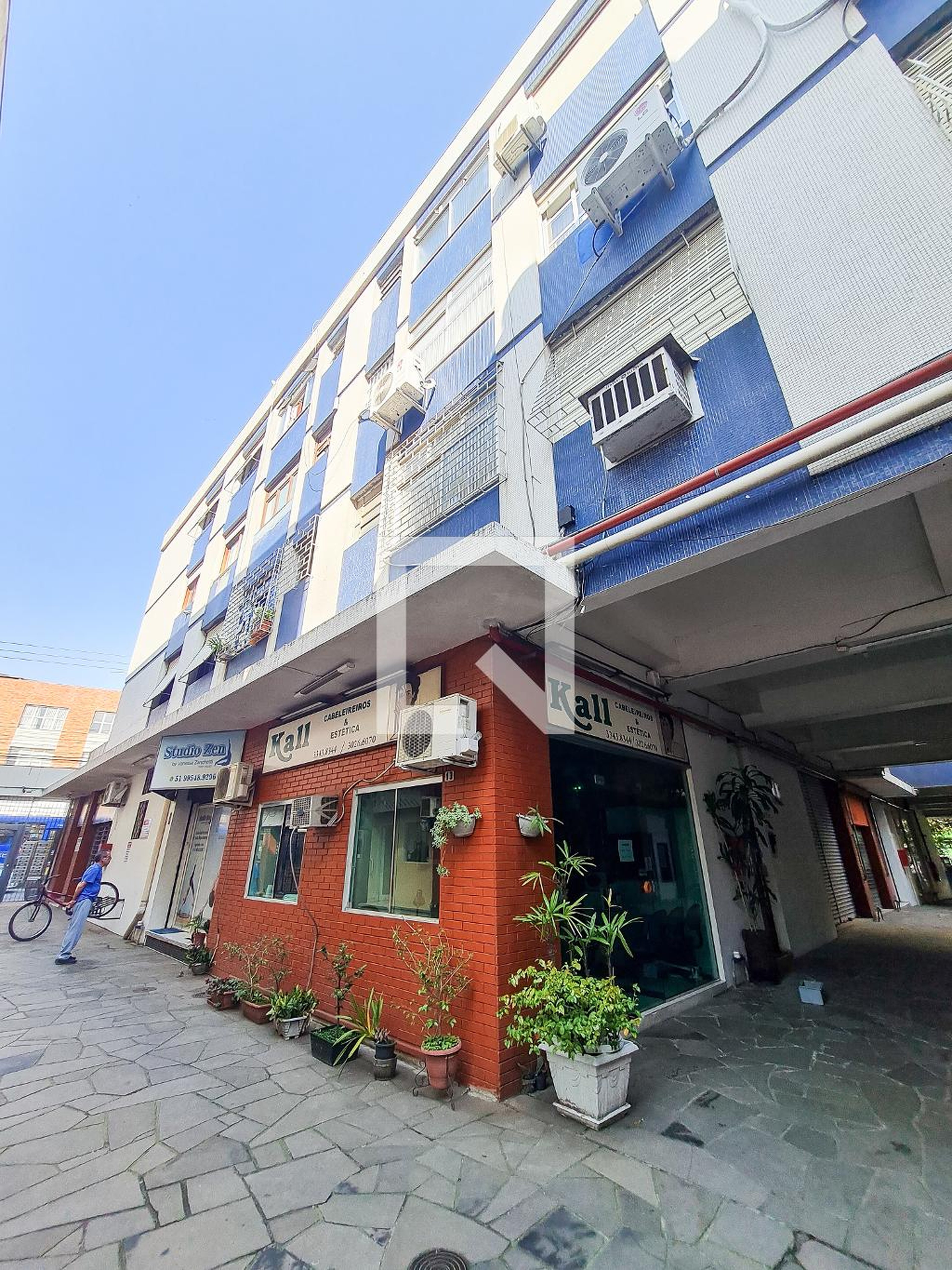 Fachada do Condomínio Edifício Centro Comercial São João