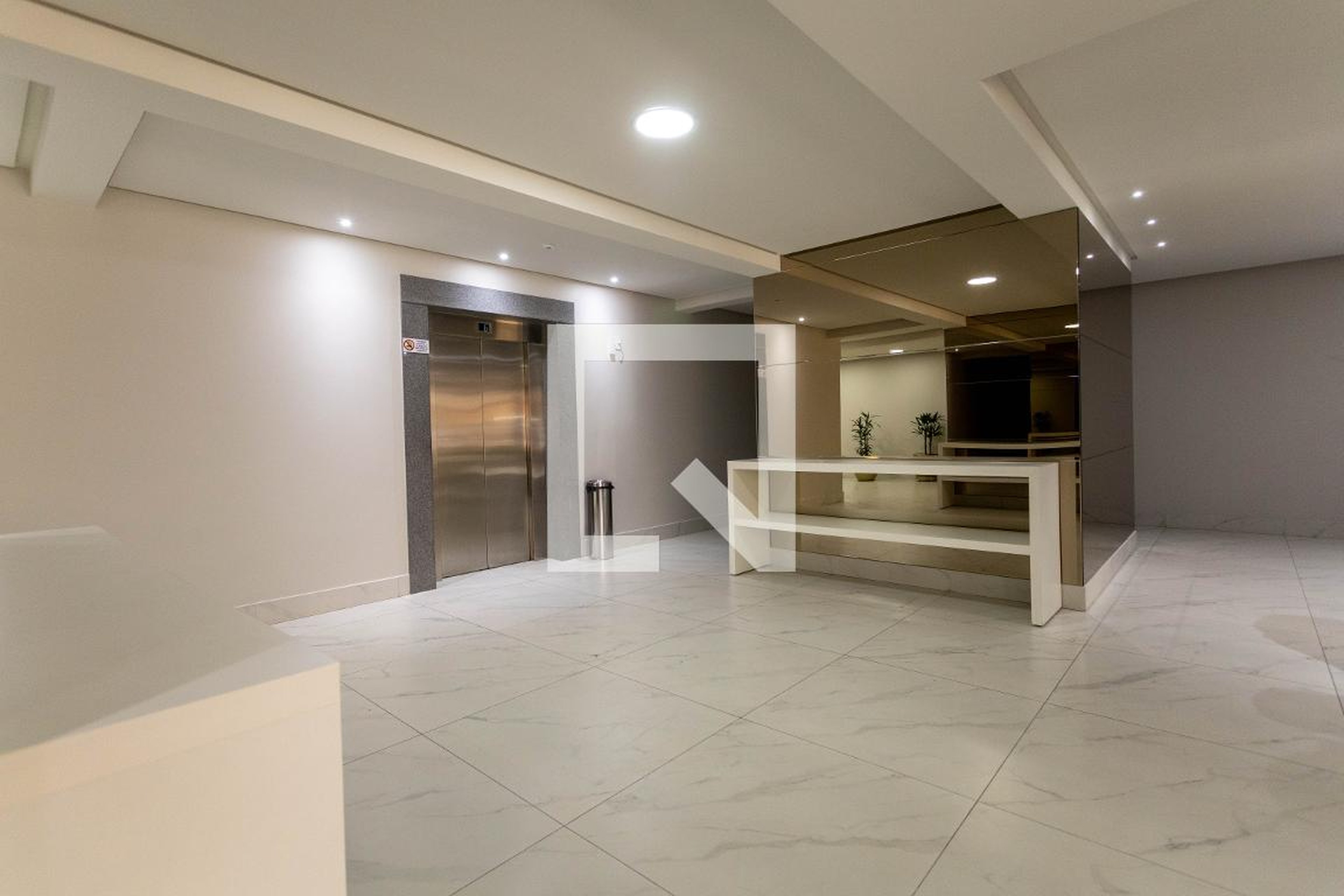 Hall de Entrada - Bueno Park