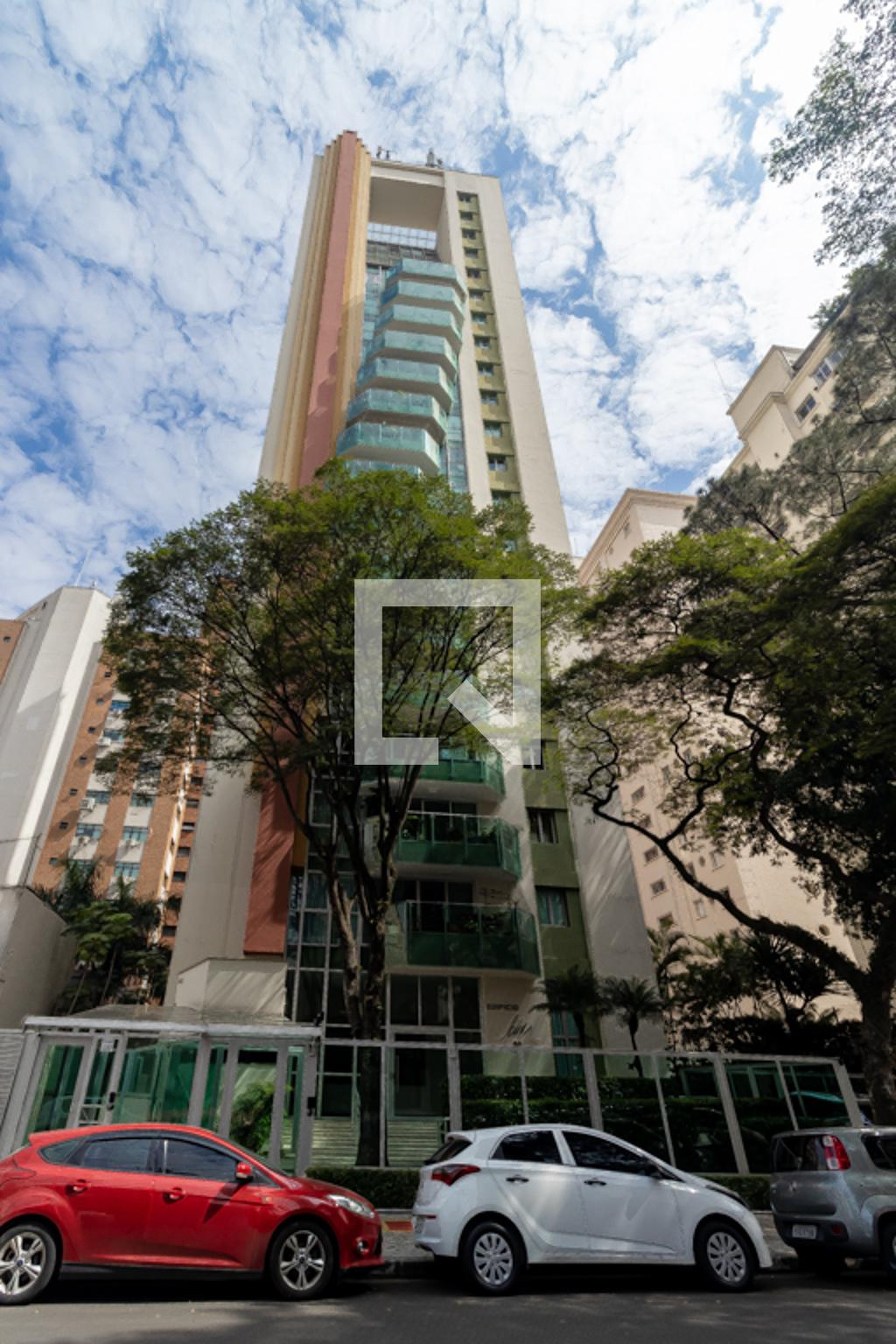 Fachada Condomínio Scliar