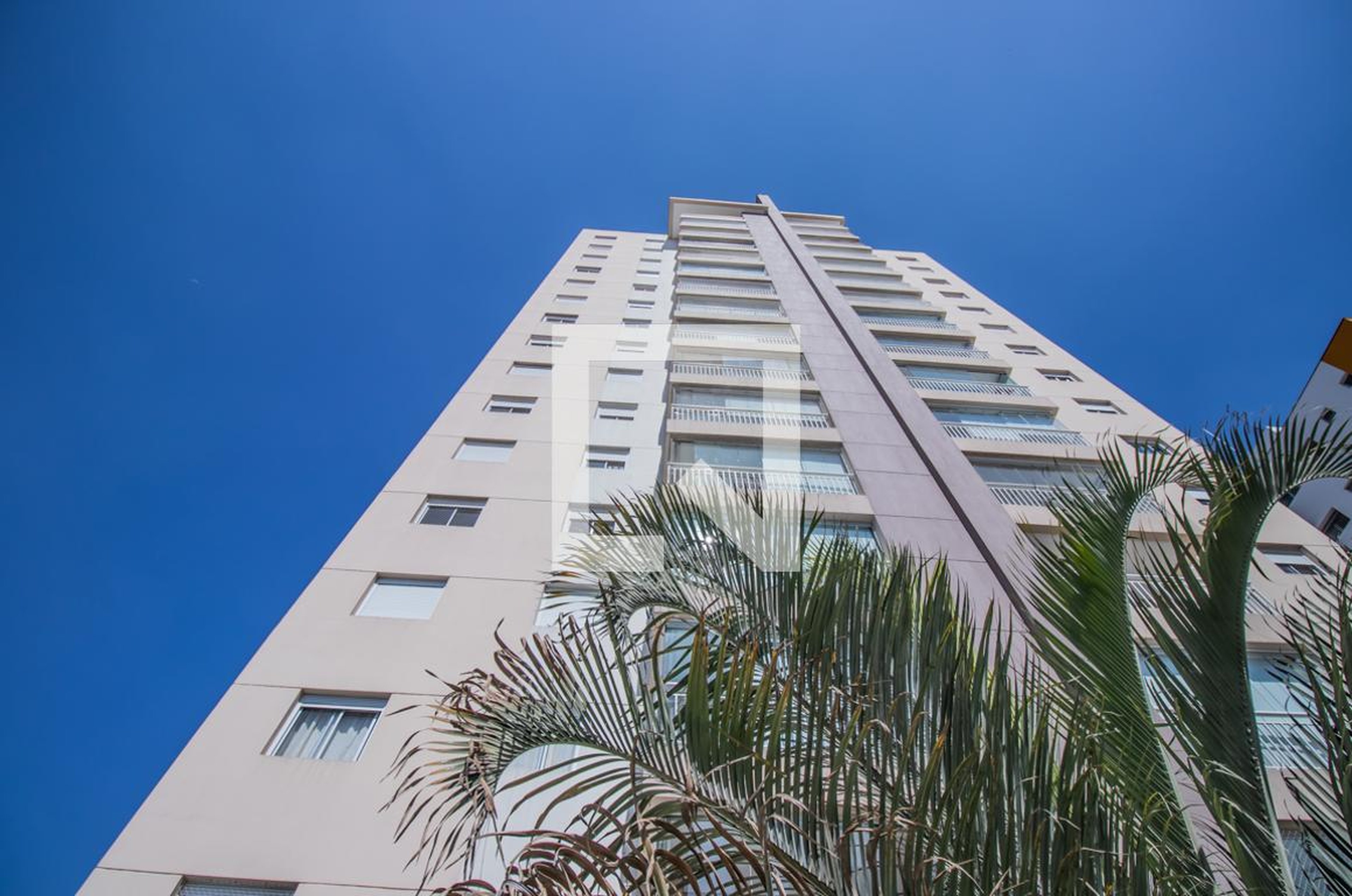 Fachada Condomínio em Avenida Santa Catarina, 660