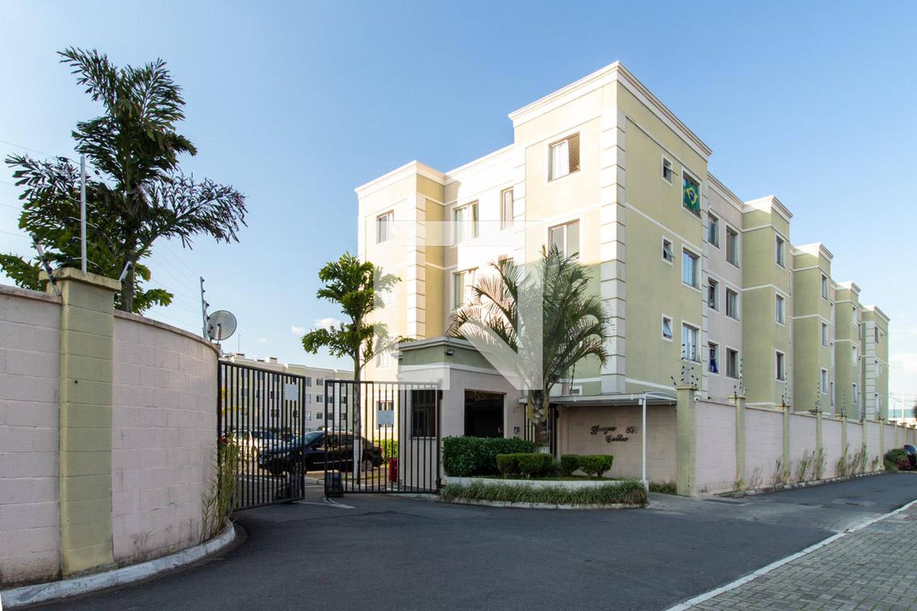 Fachada do Condomínio Condomínio Spazio Bello