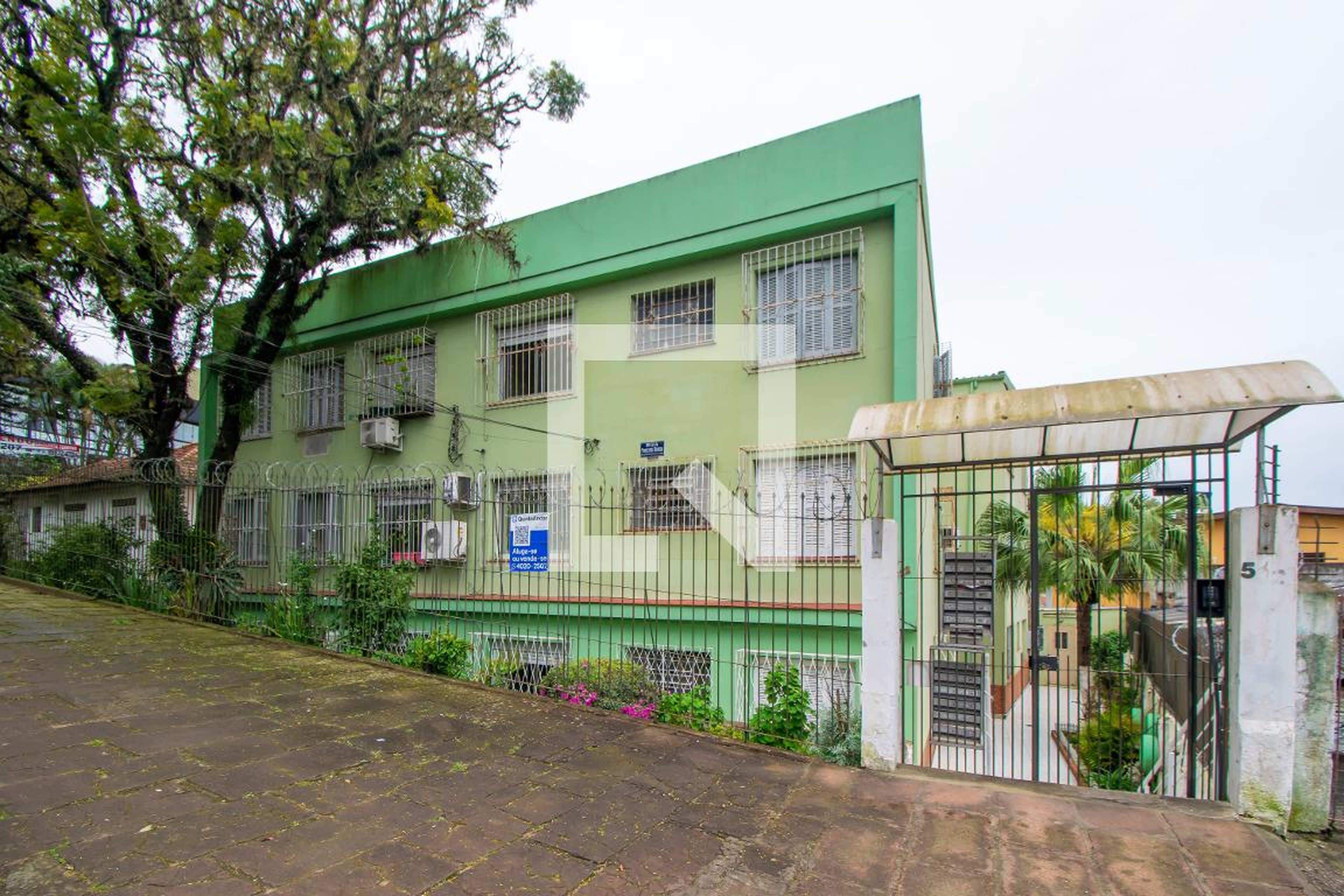 Fachada do Condomínio Edifício Coorigha 05