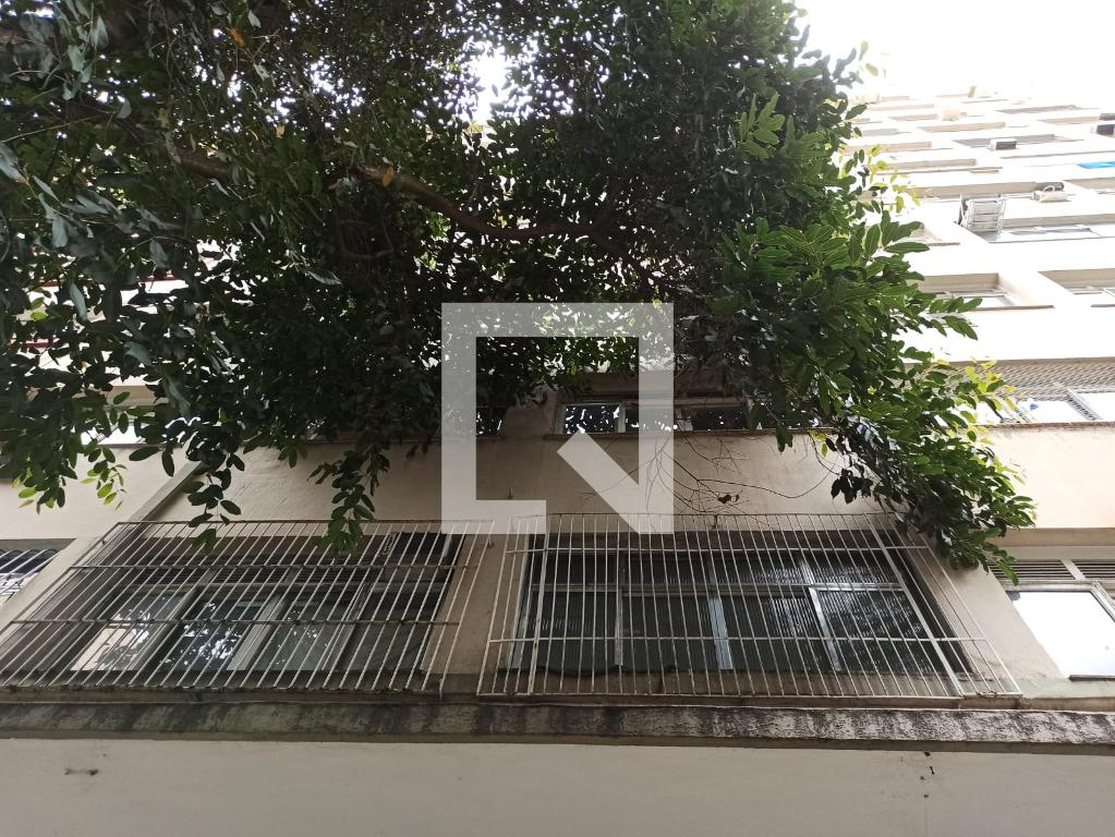 Fachada Condomínio em Rua Raul Pompéia, 146