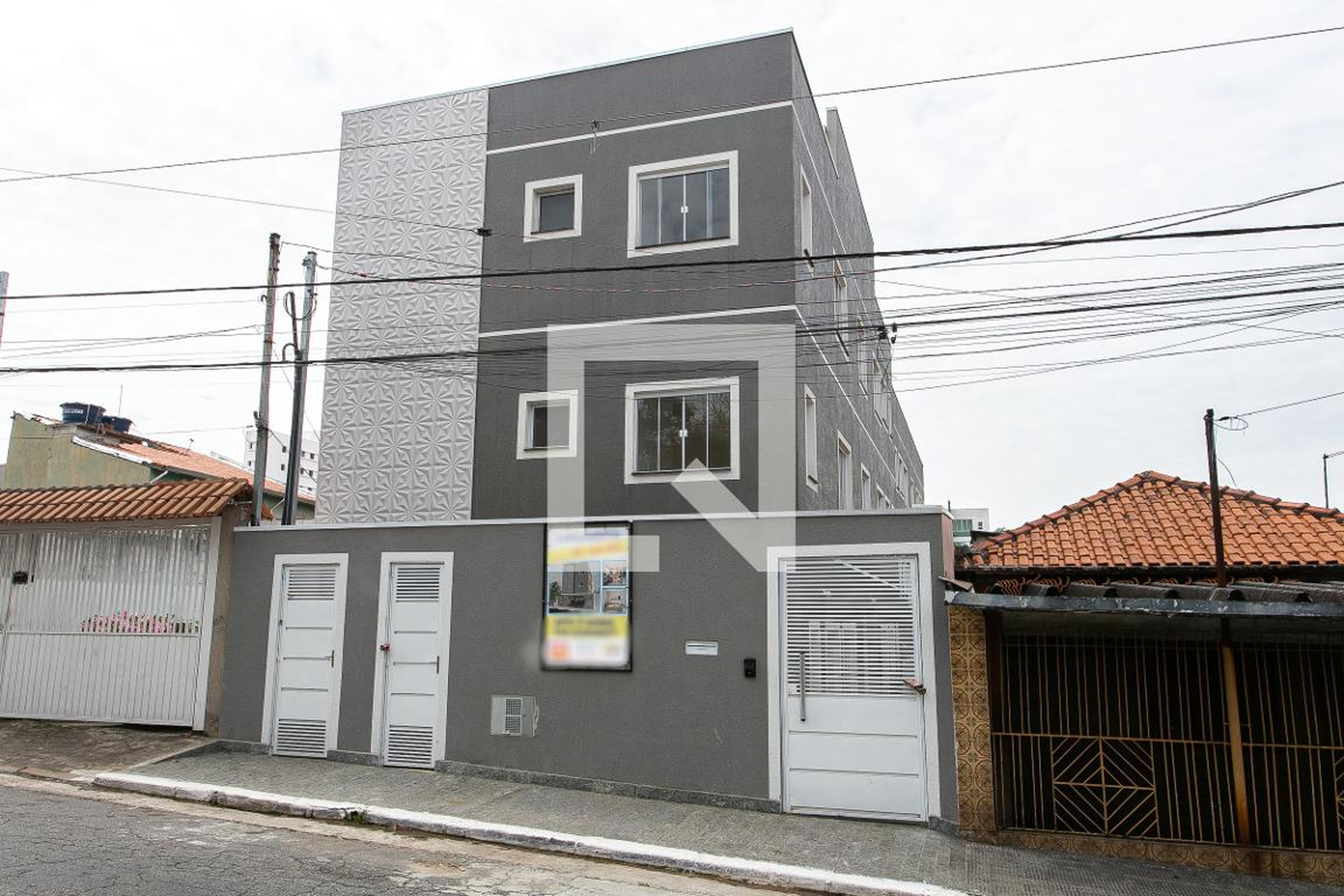 Fachada do Condomínio Condomínio em Rua Jácome Teles de Menezes, 212