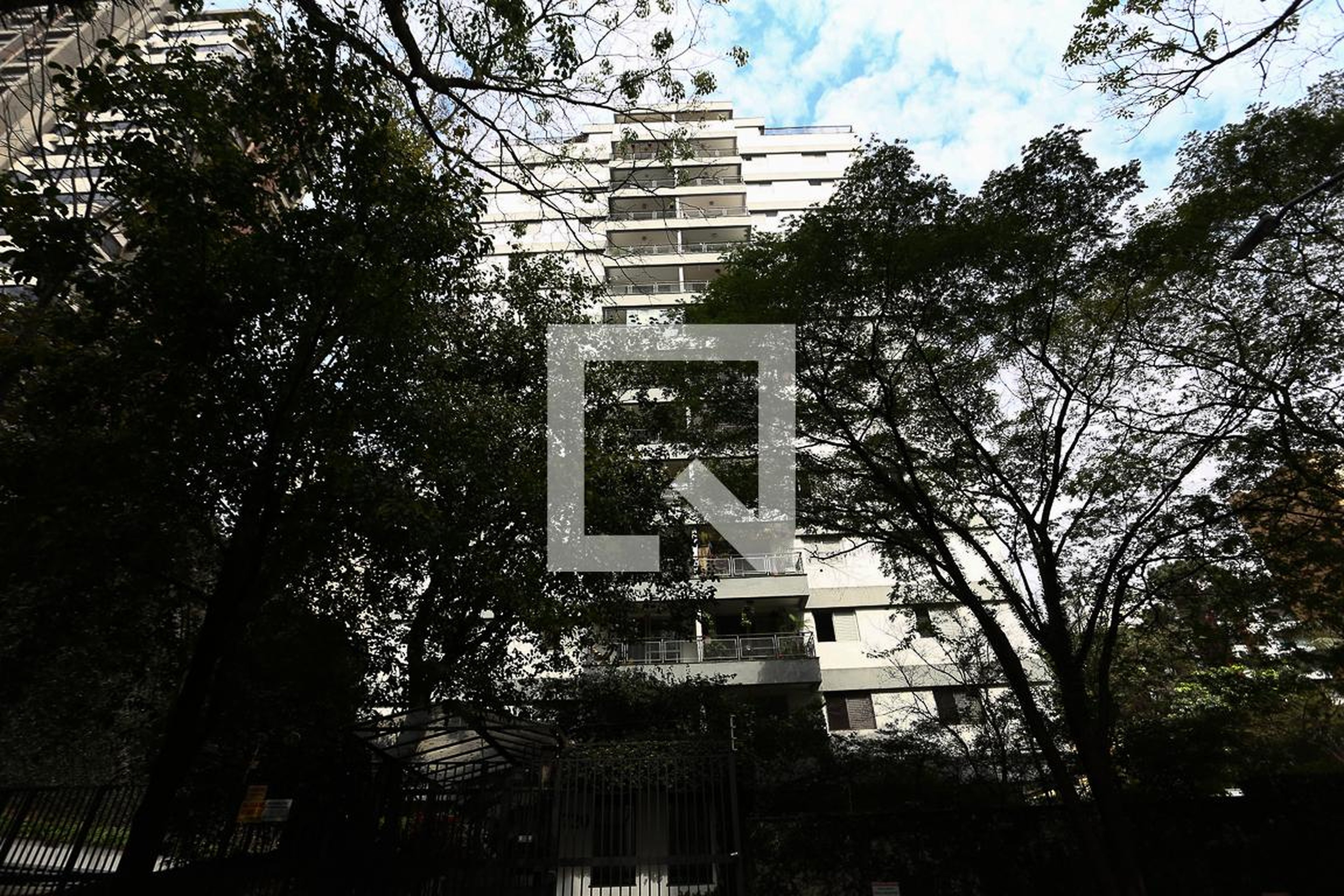 Fachada Condomínio MAGDALEINE