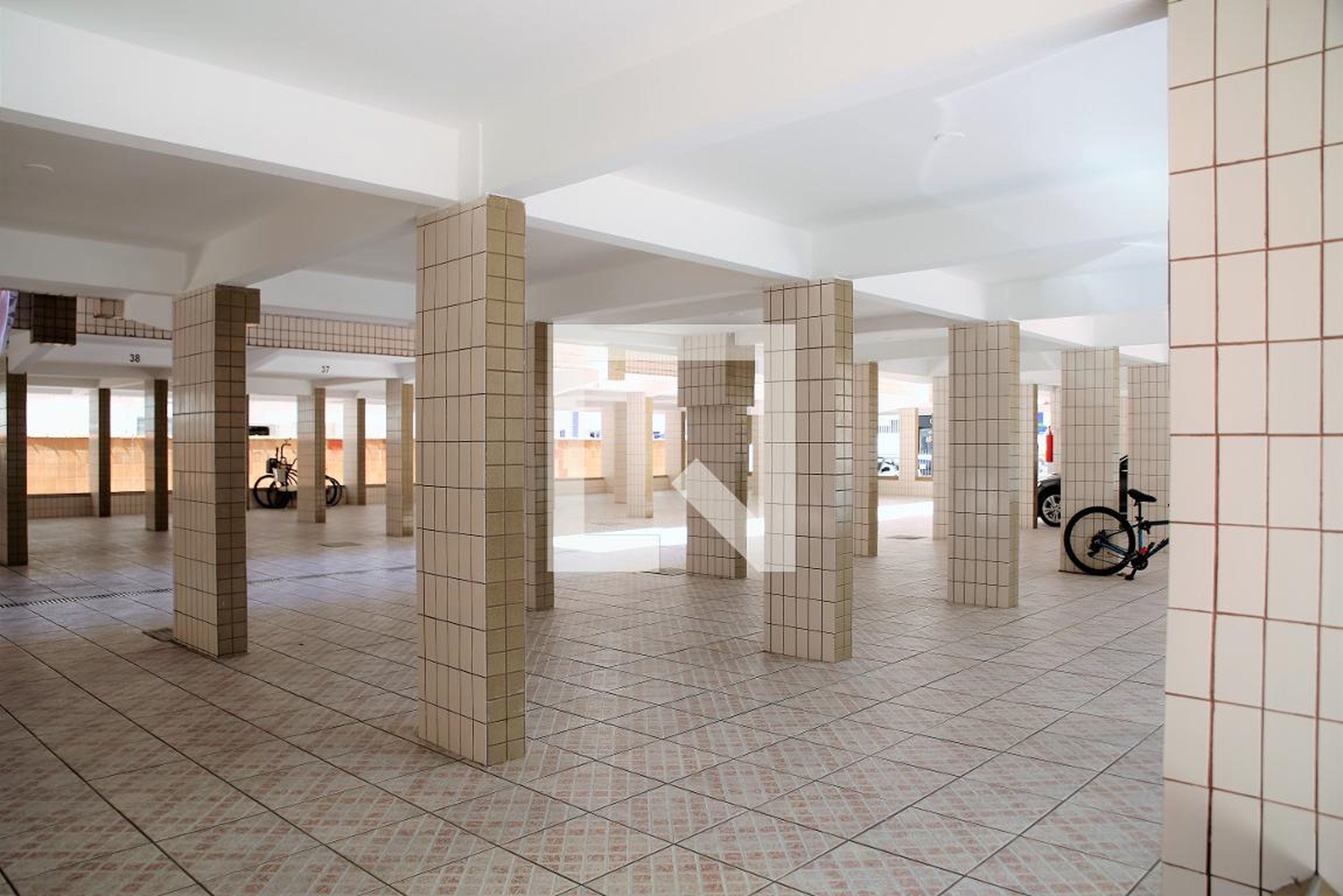 Área comum - Marfim