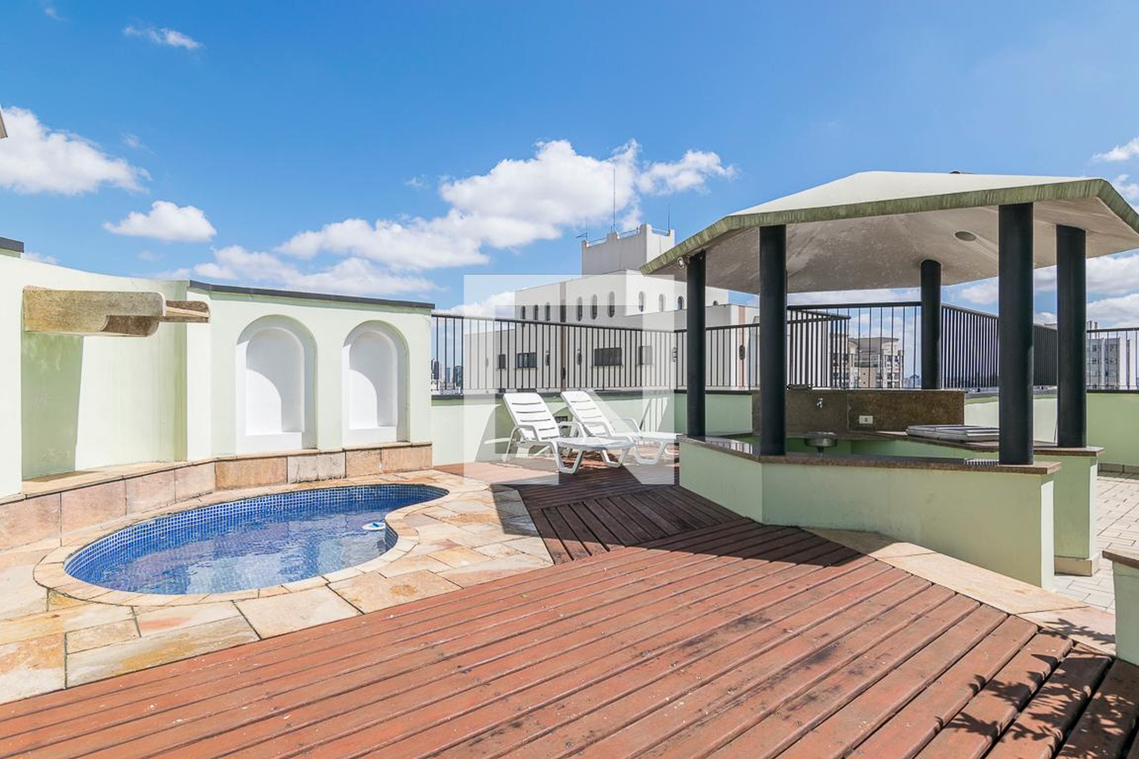 Piscina - Daniel Luiz