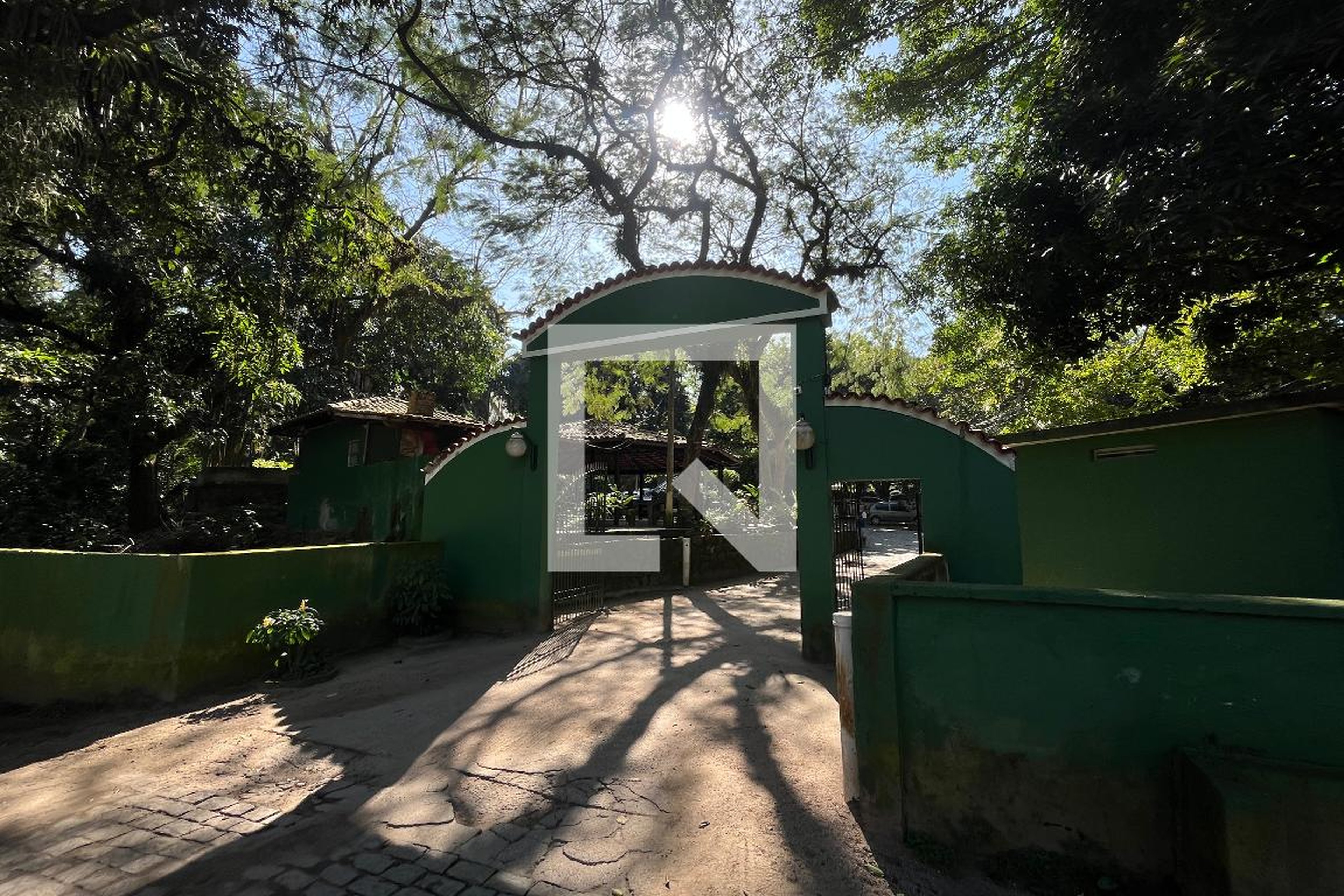 Fachada do Condomínio Condomínio Solar do Pontal